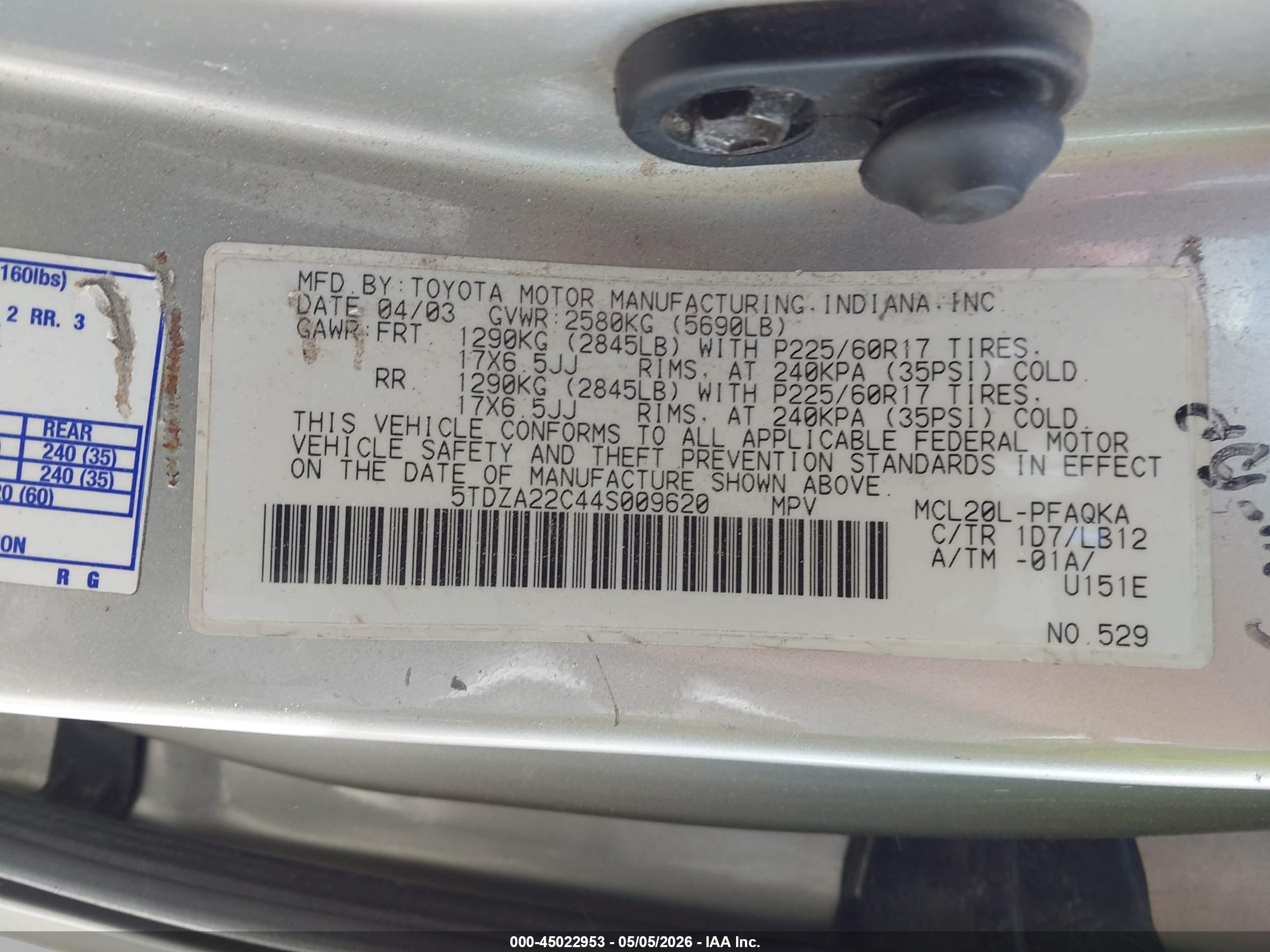 TOYOTA SIENNA image 9