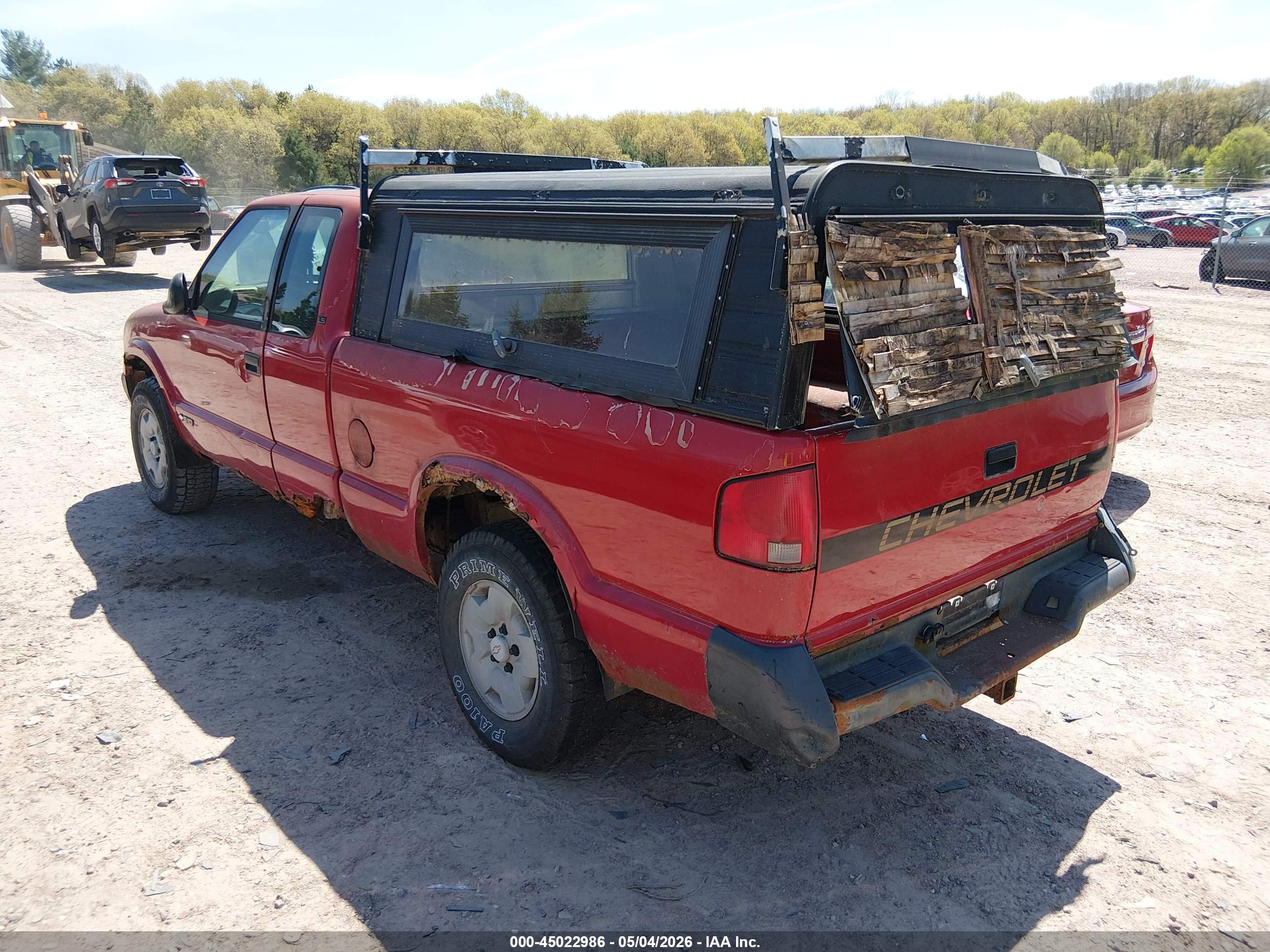 CHEVROLET S image 3