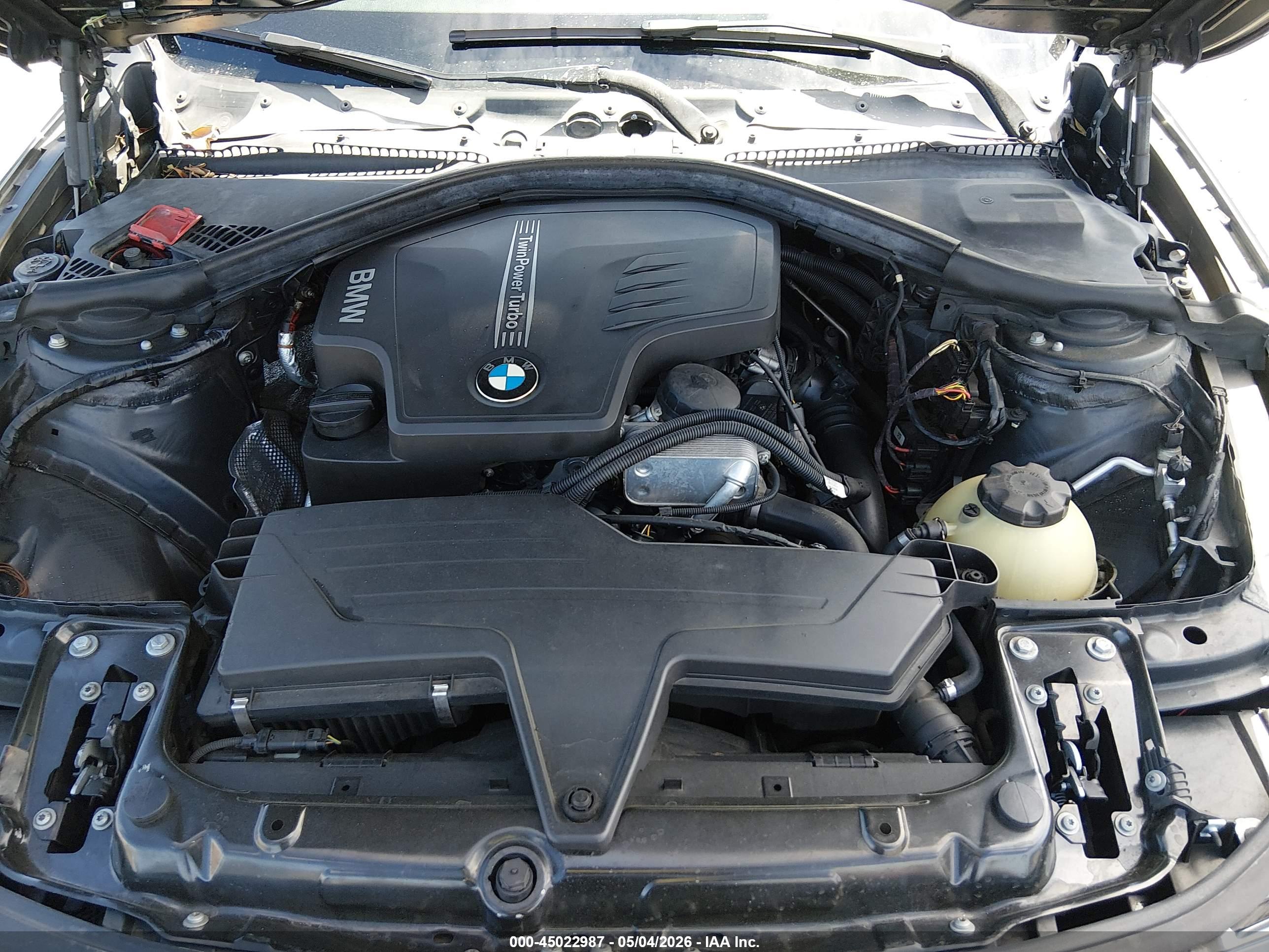 BMW 328I image 10