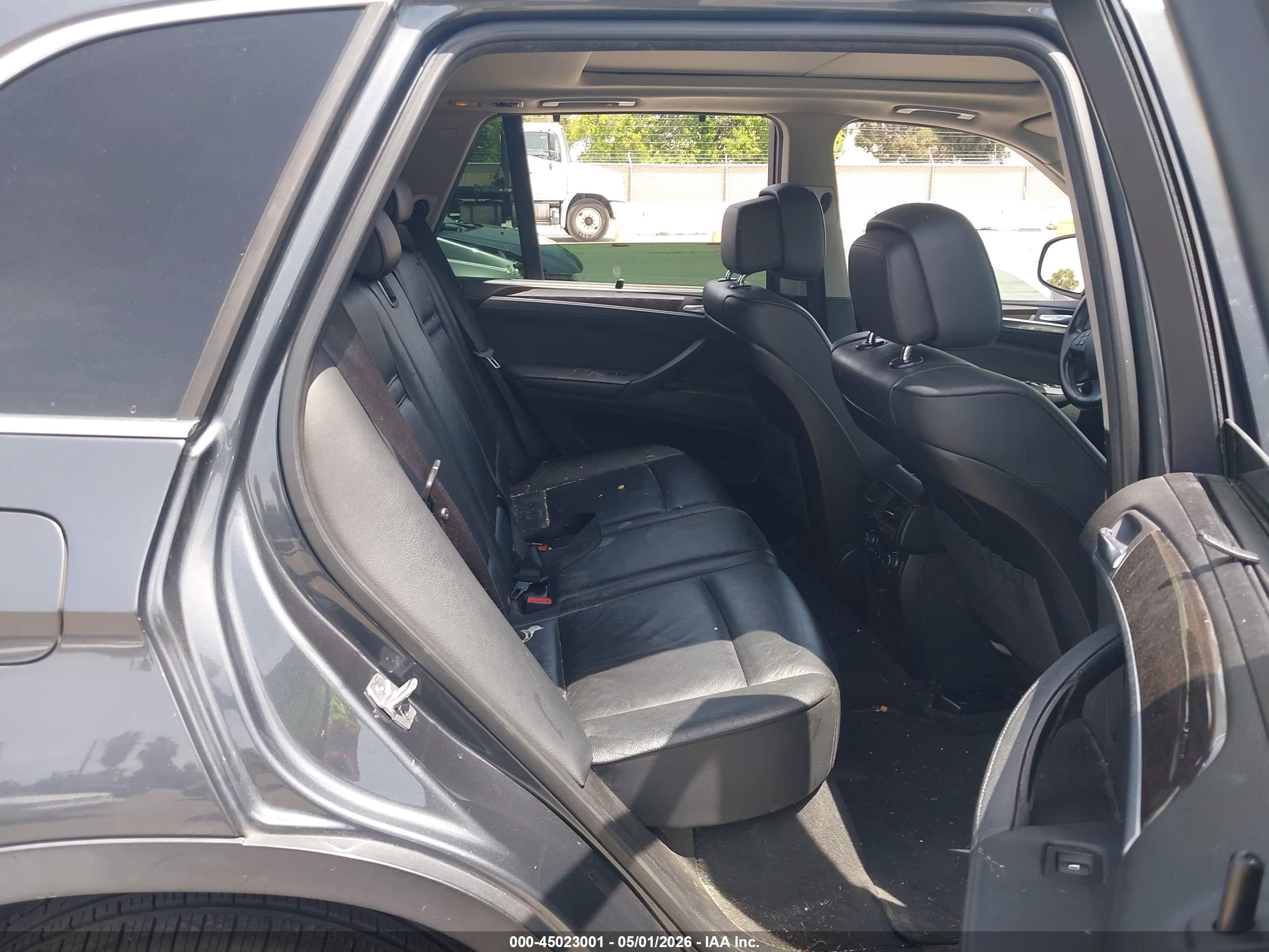 BMW X5 image 8