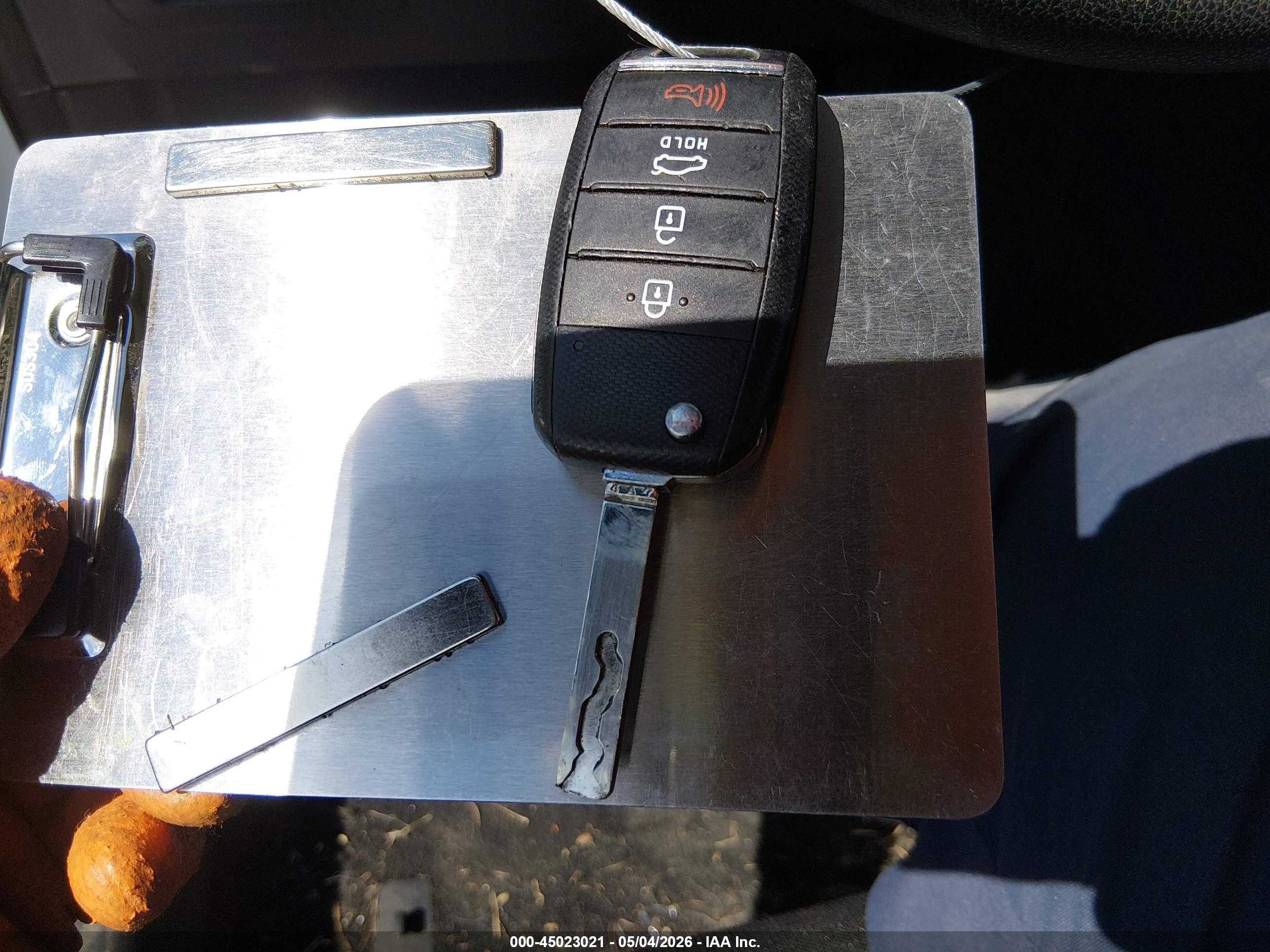 KIA OPTIMA image 11