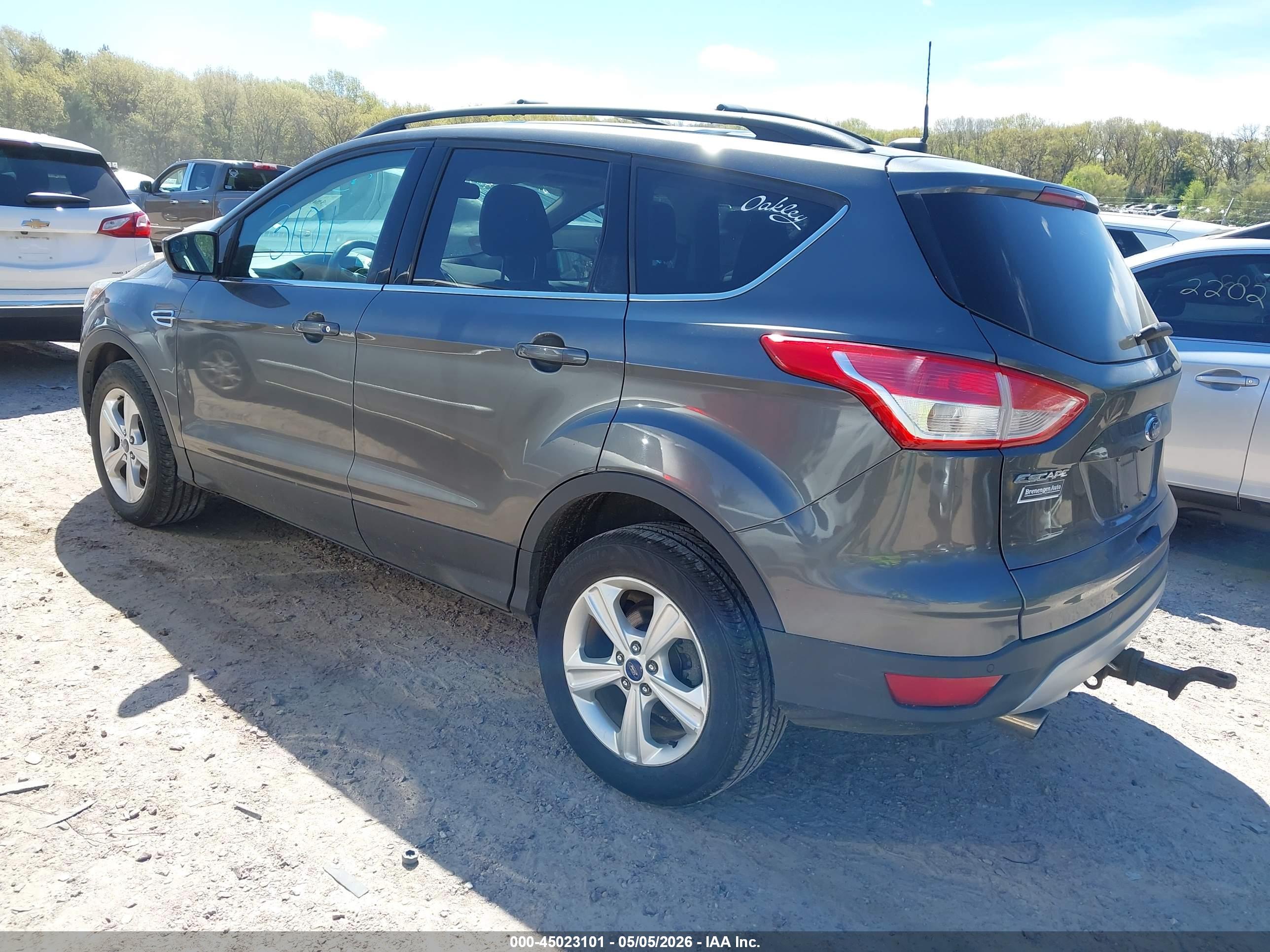 FORD ESCAPE image 3