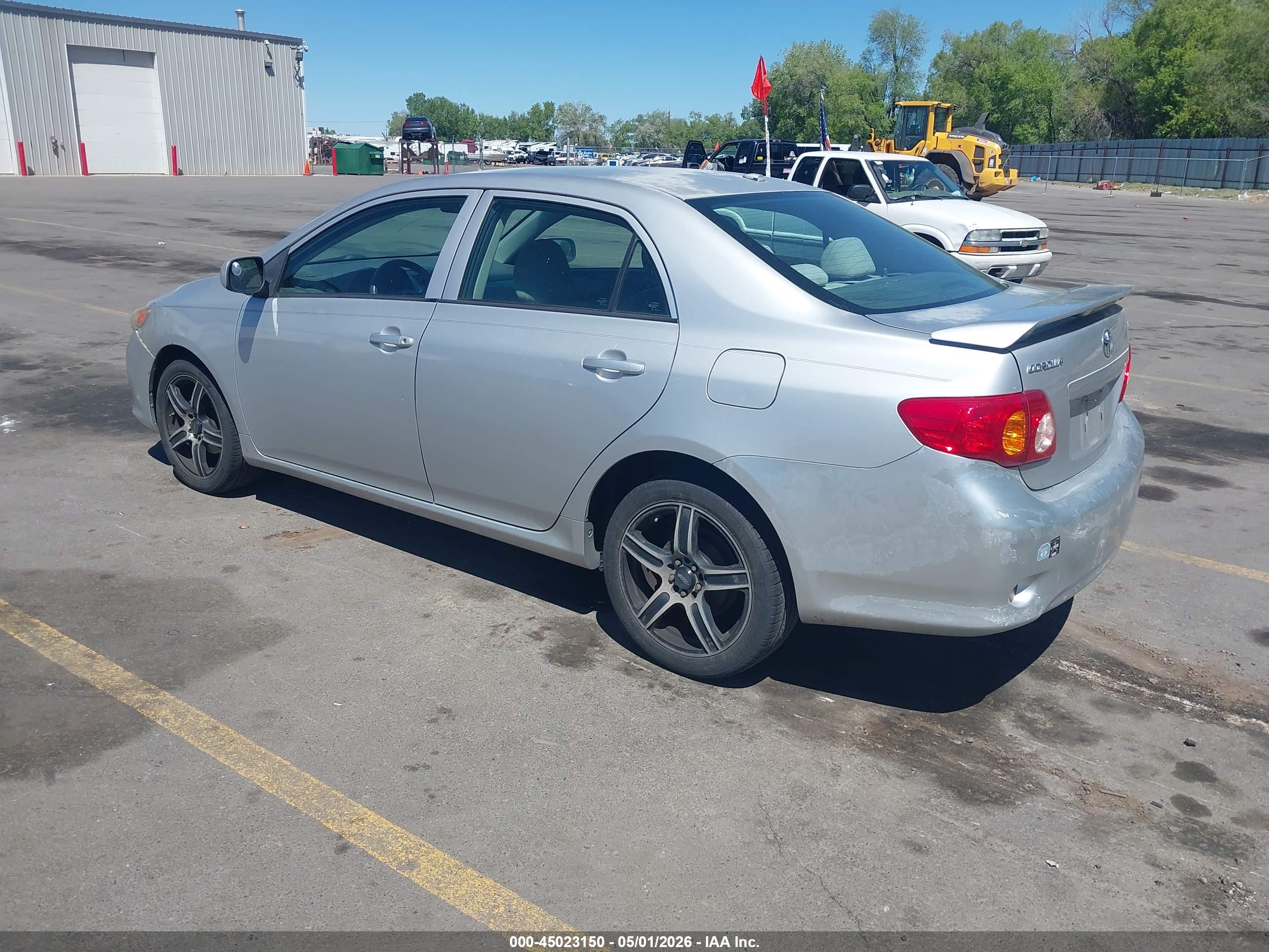 TOYOTA COROLLA image 3