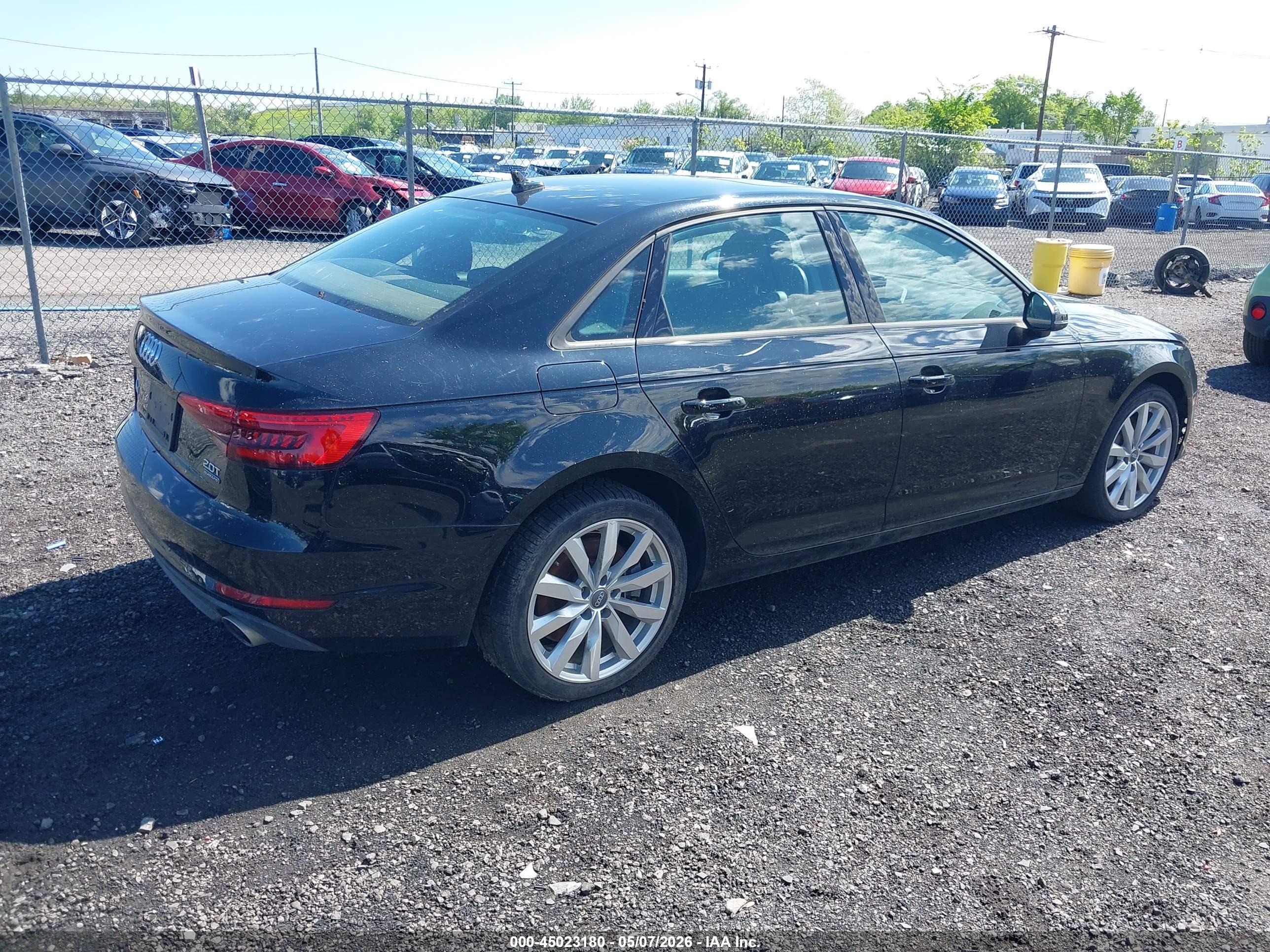 AUDI A4 image 4