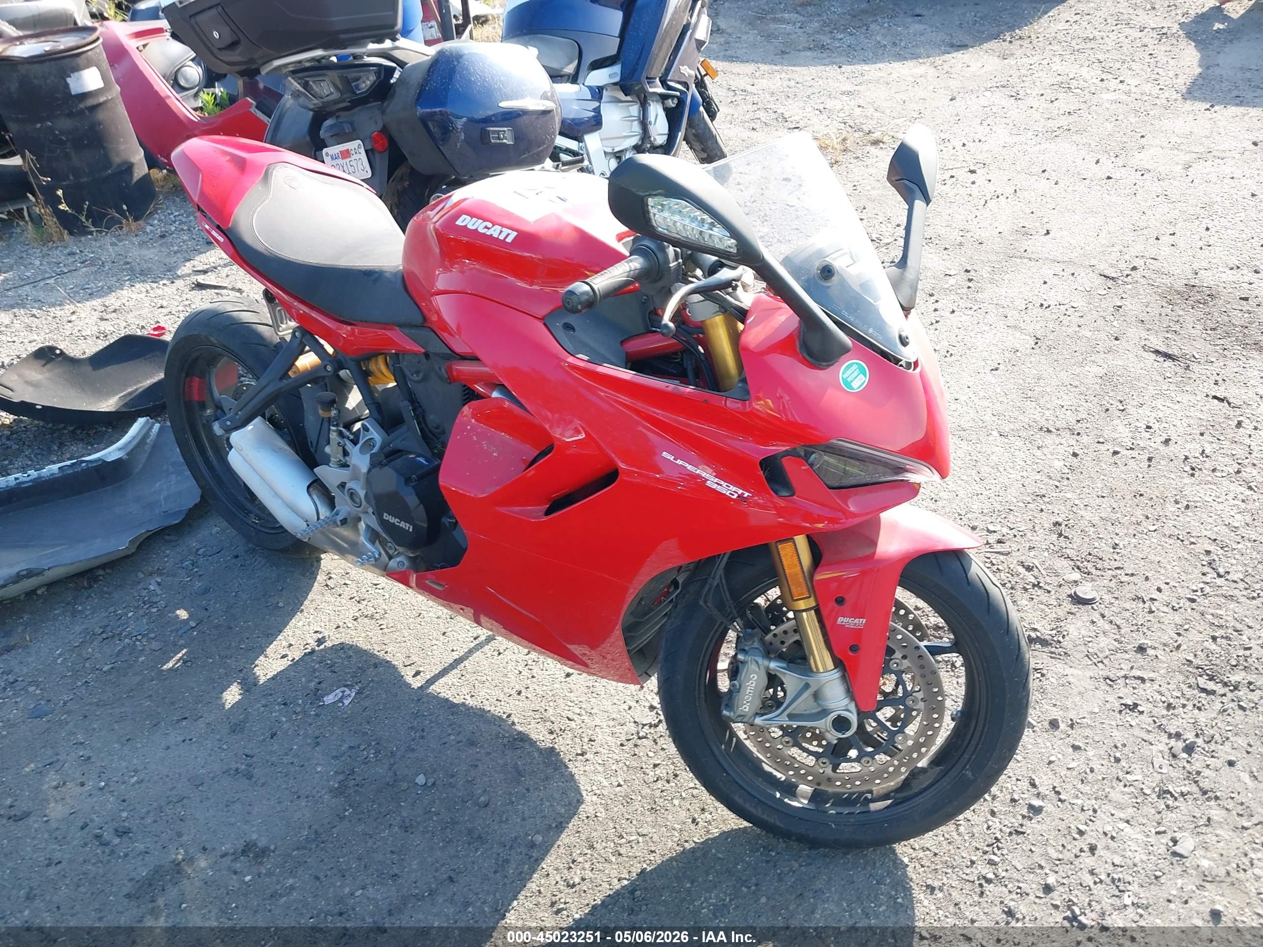 DUCATI SUPERSPORT image 8