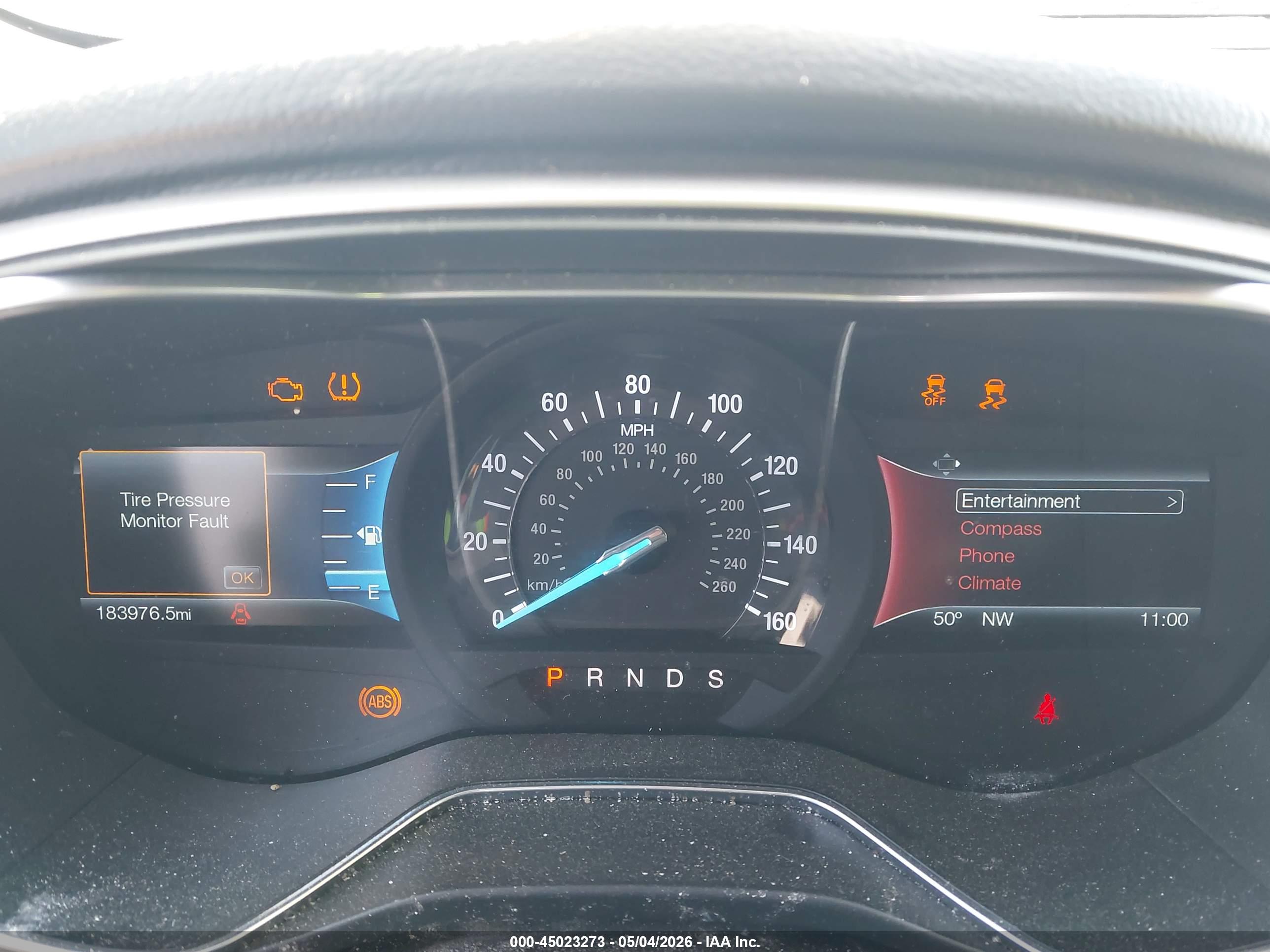 FORD FUSION image 7