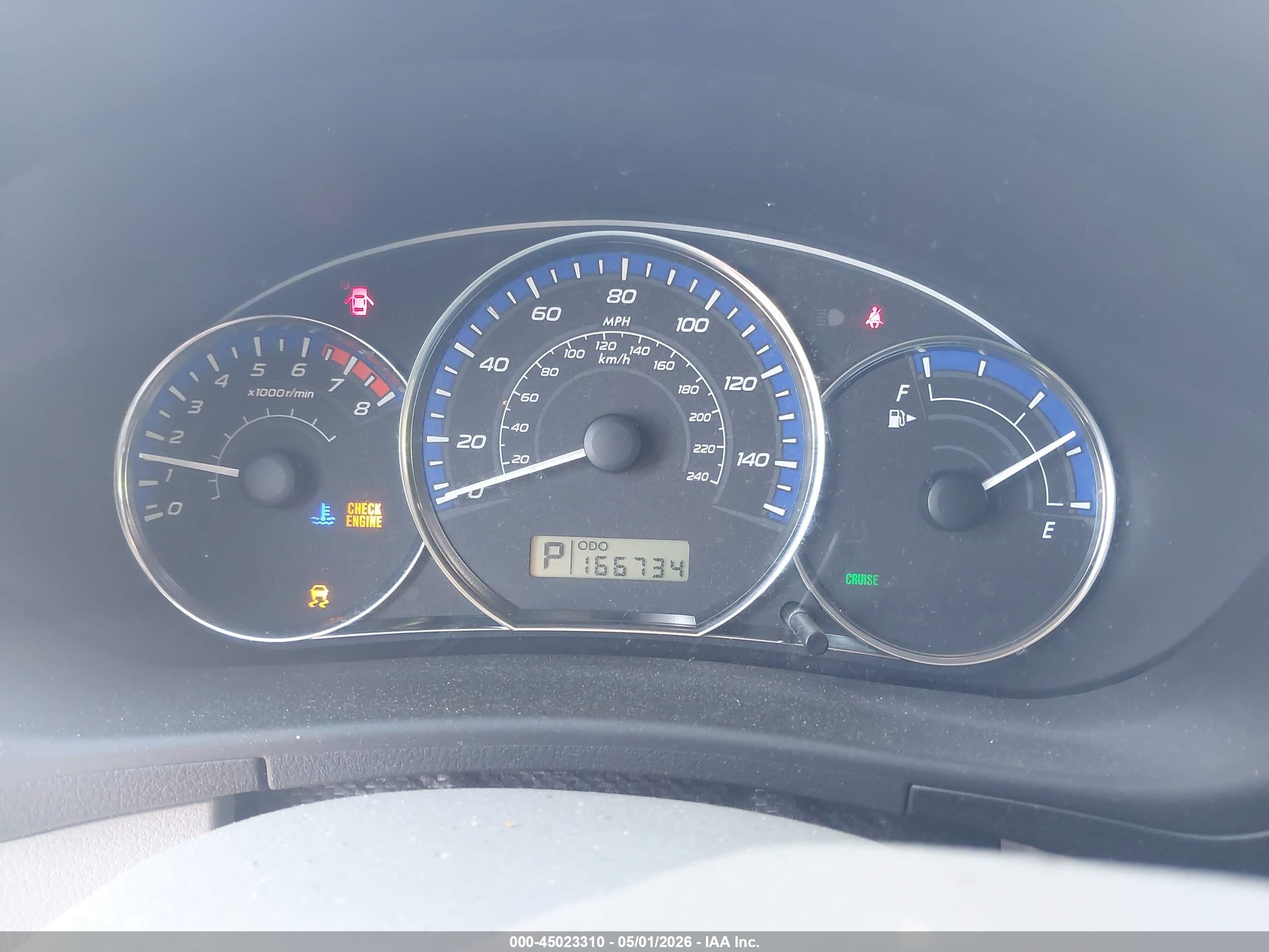 SUBARU FORESTER image 7