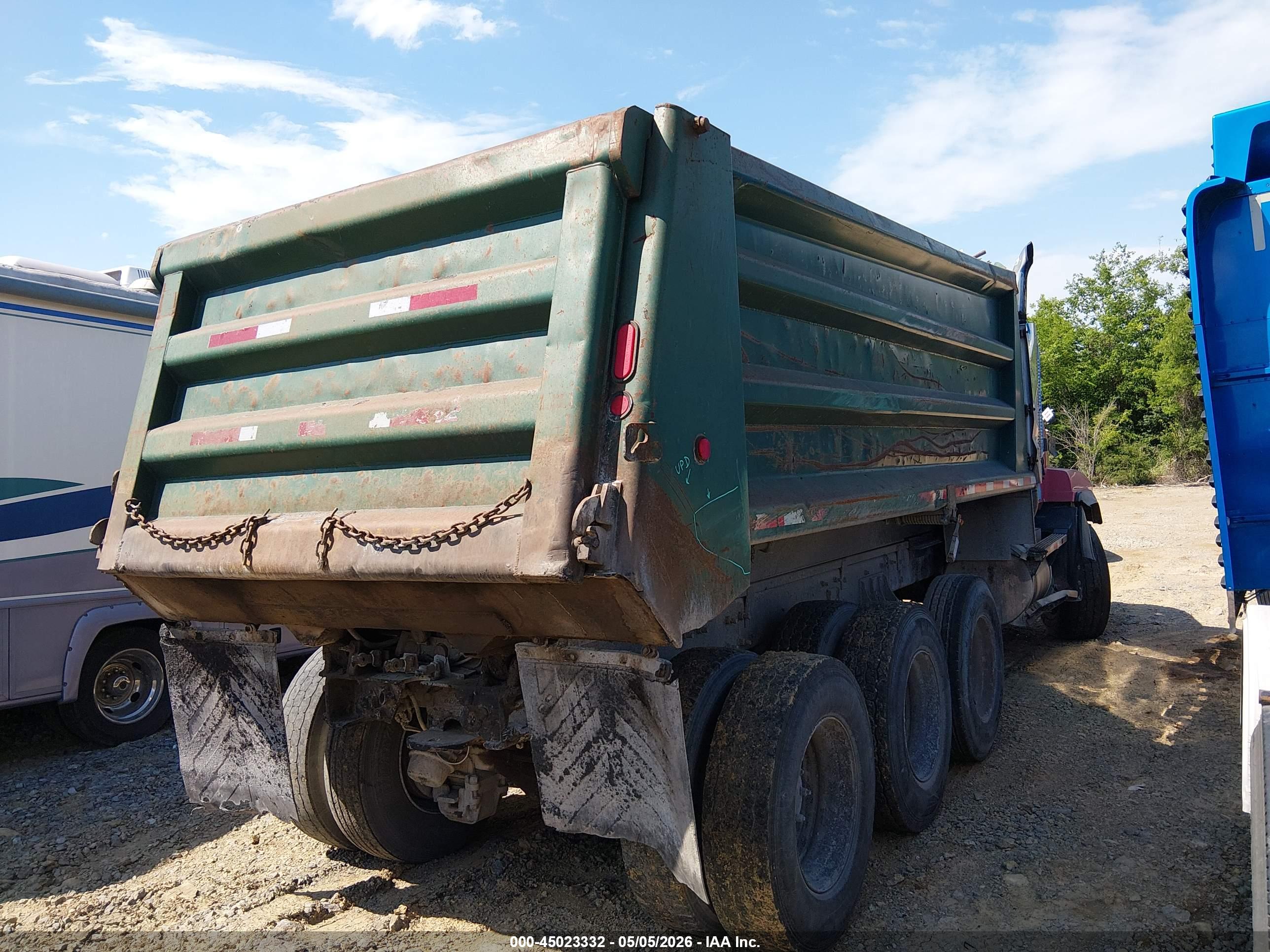 MACK 700 image 4