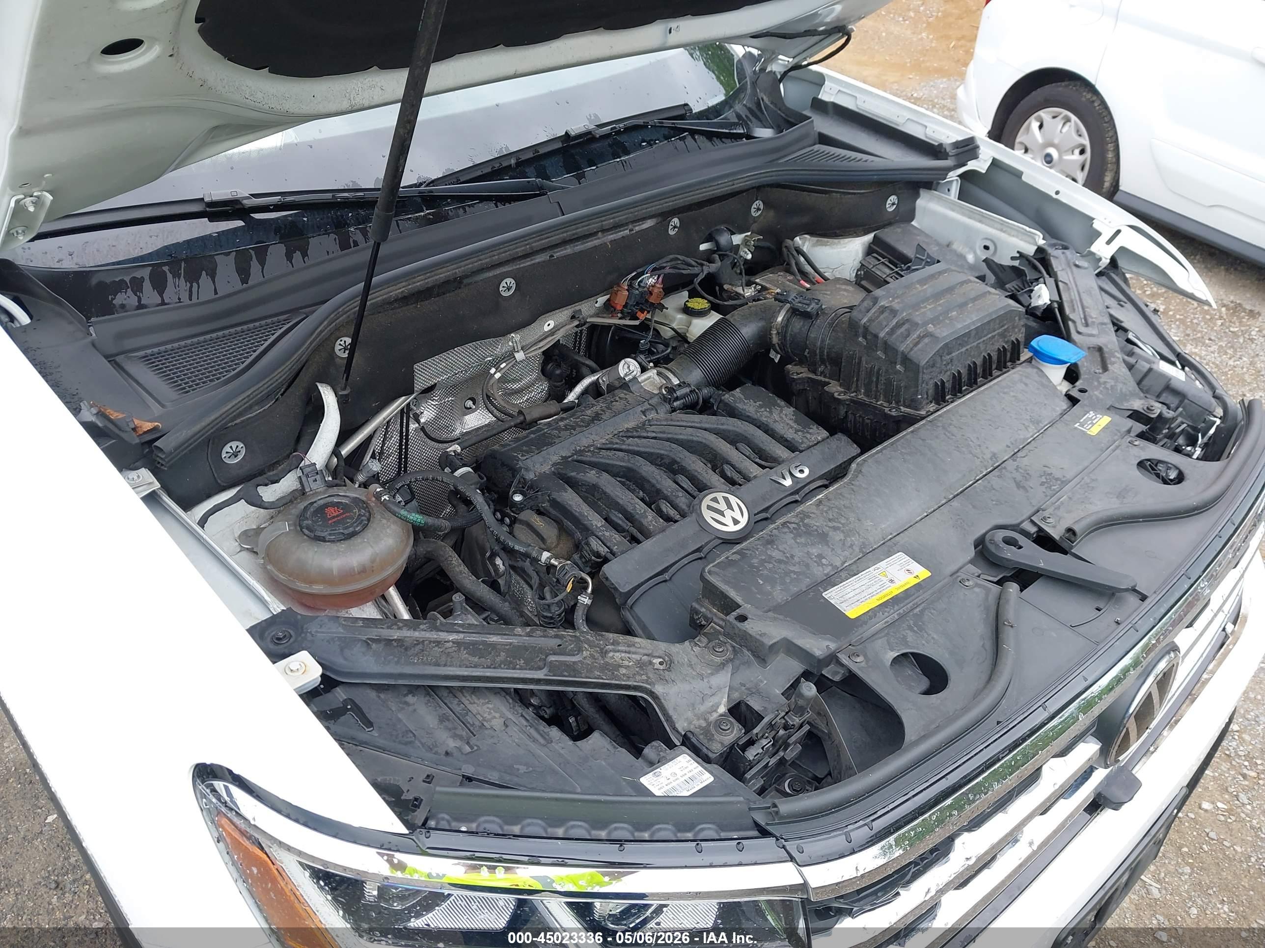 VOLKSWAGEN ATLAS image 10