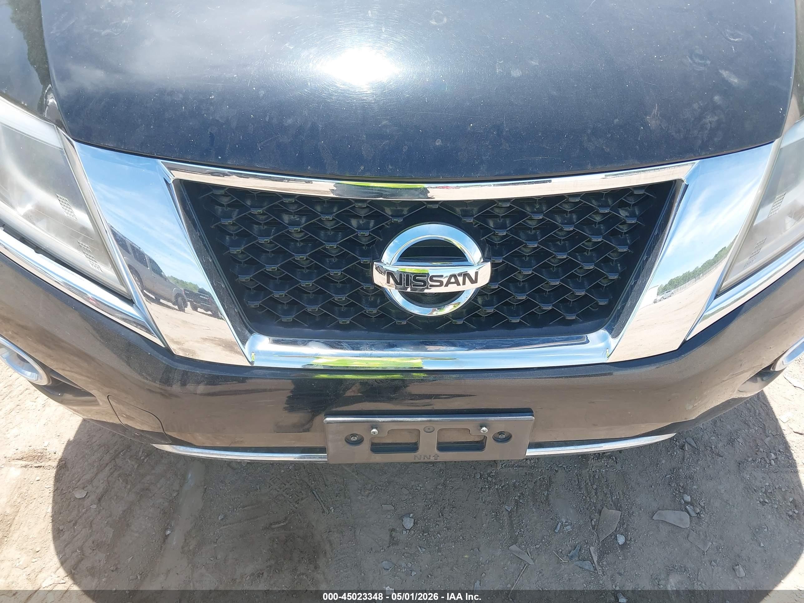 NISSAN PATHFINDER image 6