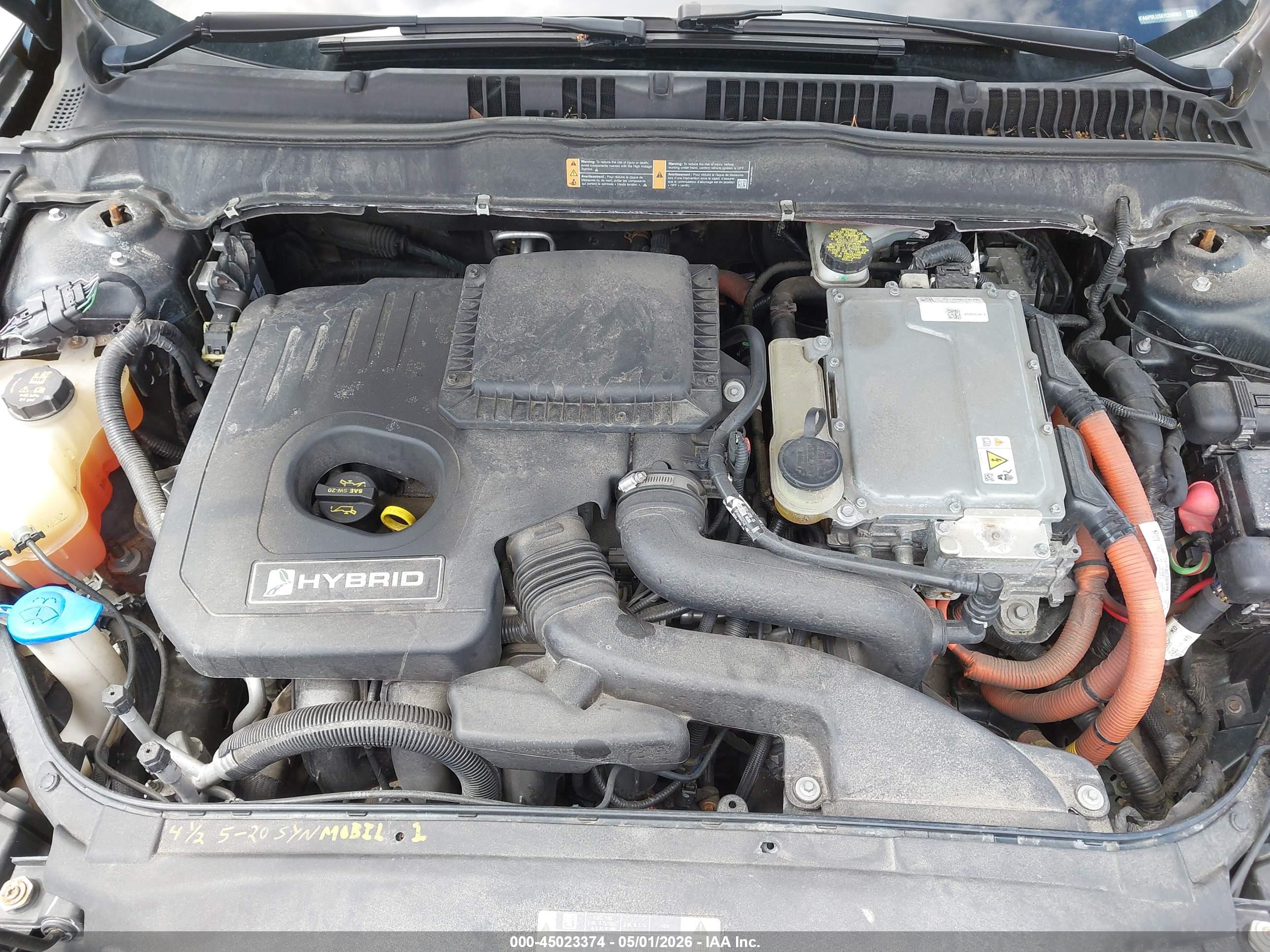 FORD FUSION image 10