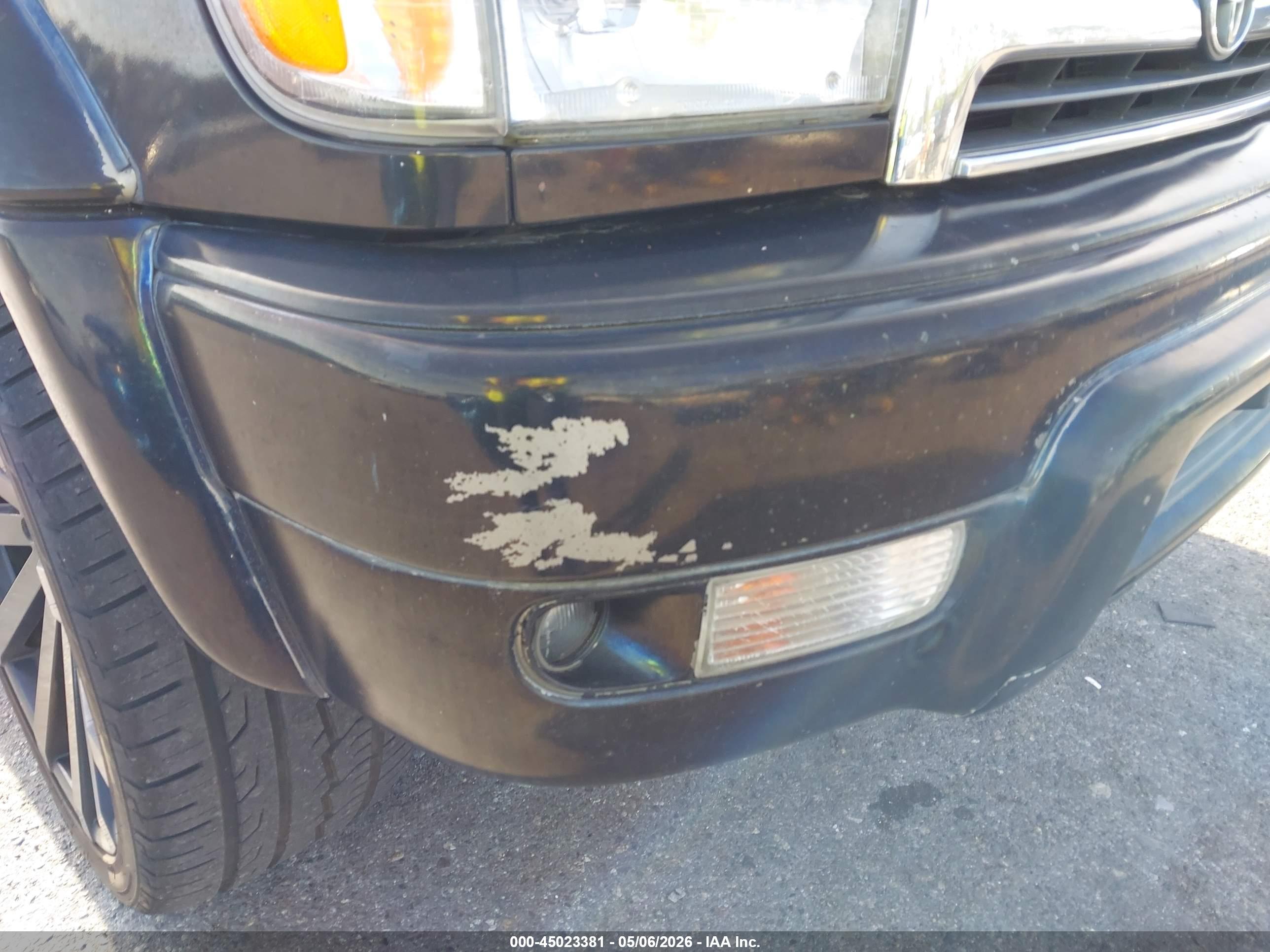 TOYOTA 4RUNNER image 6