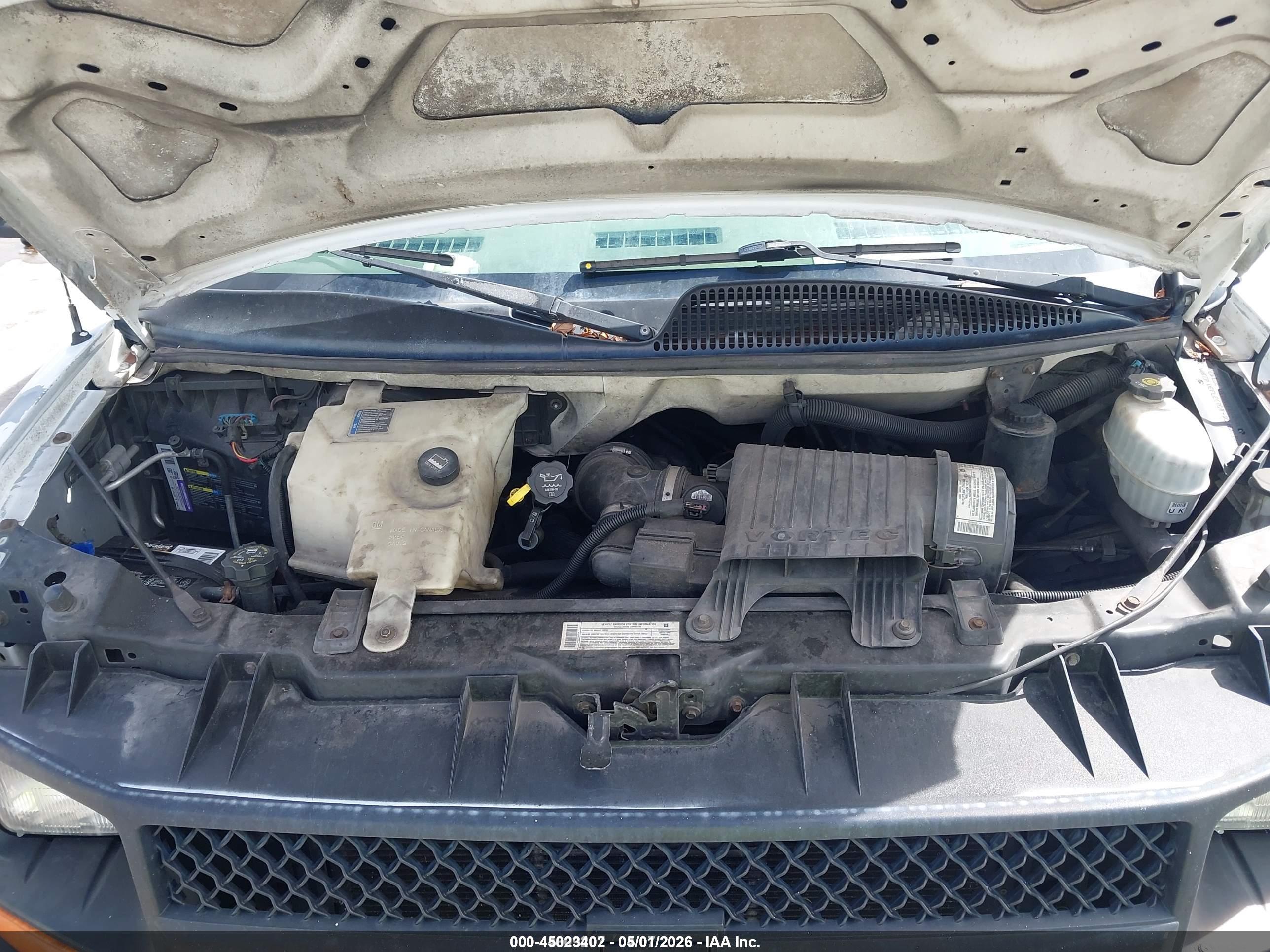 CHEVROLET EXPRESS image 10