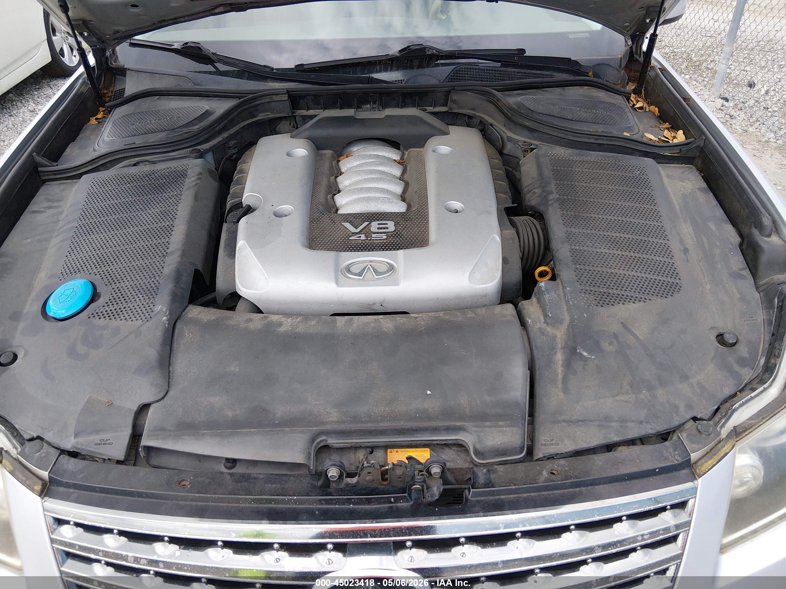 INFINITI M45 image 10