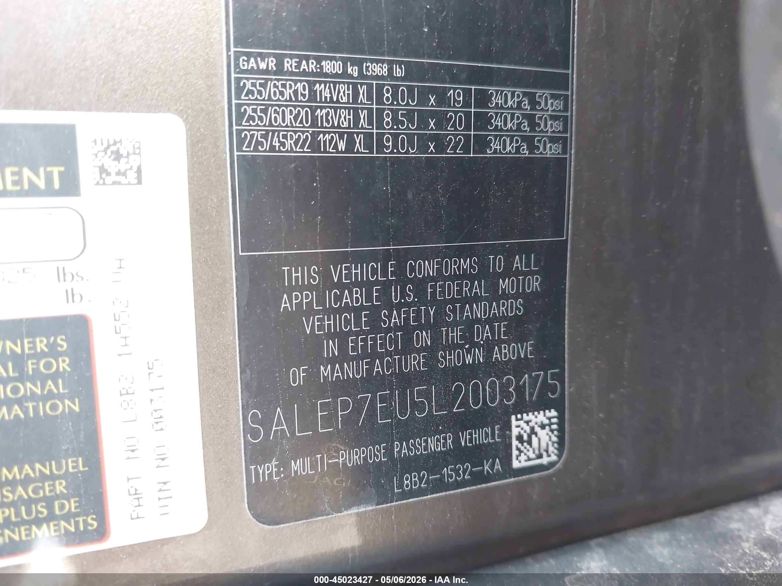 LAND ROVER image 9