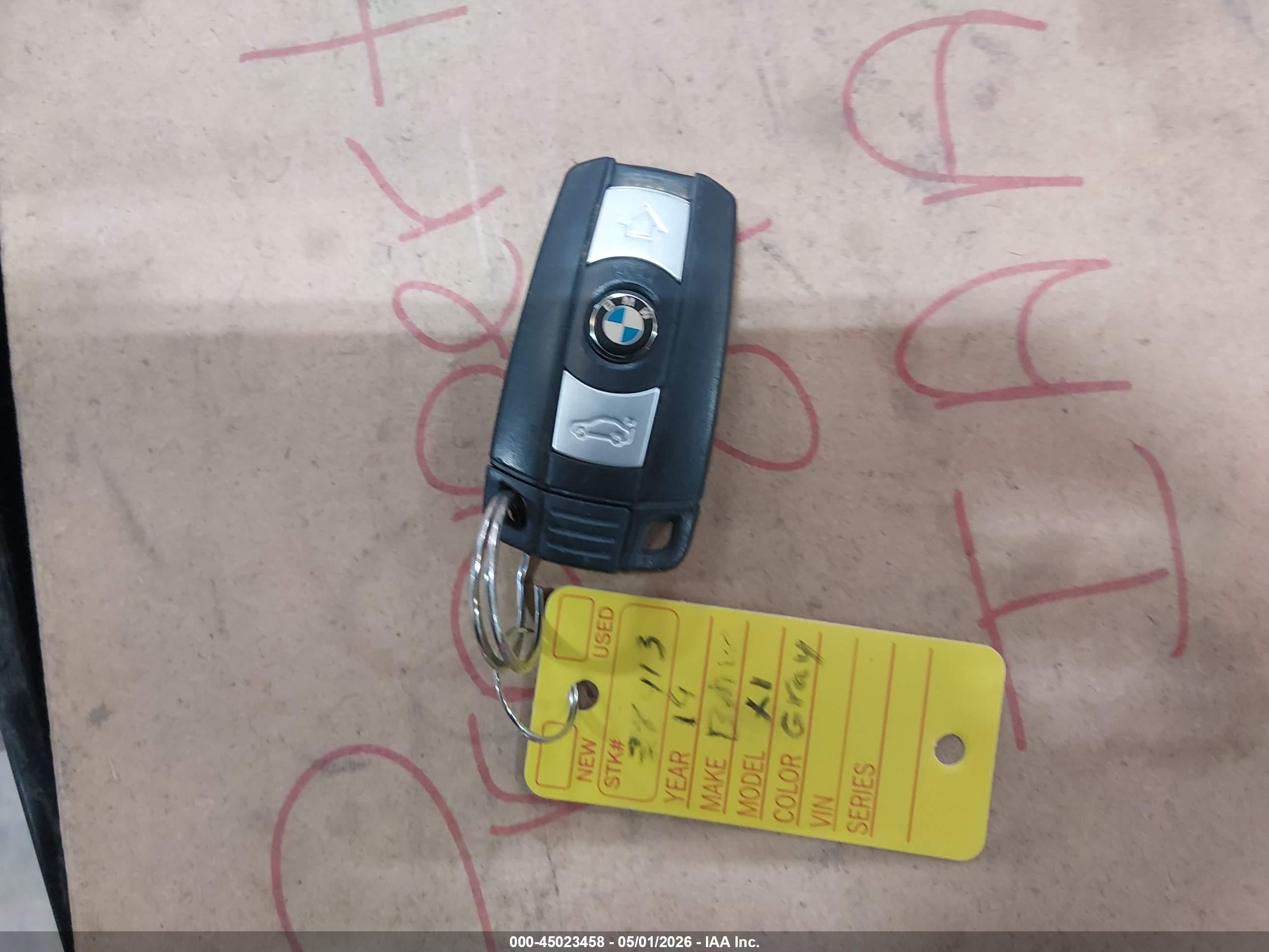 BMW X1 image 11