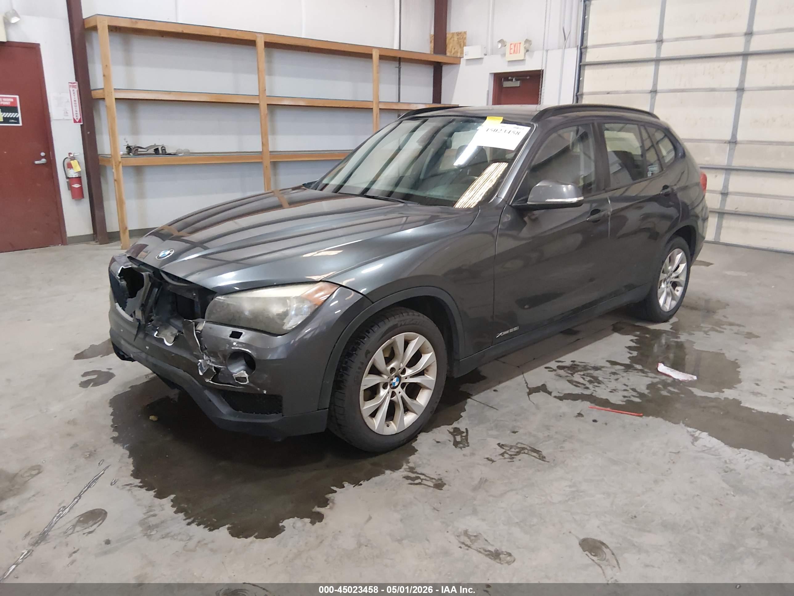 BMW X1 image 2