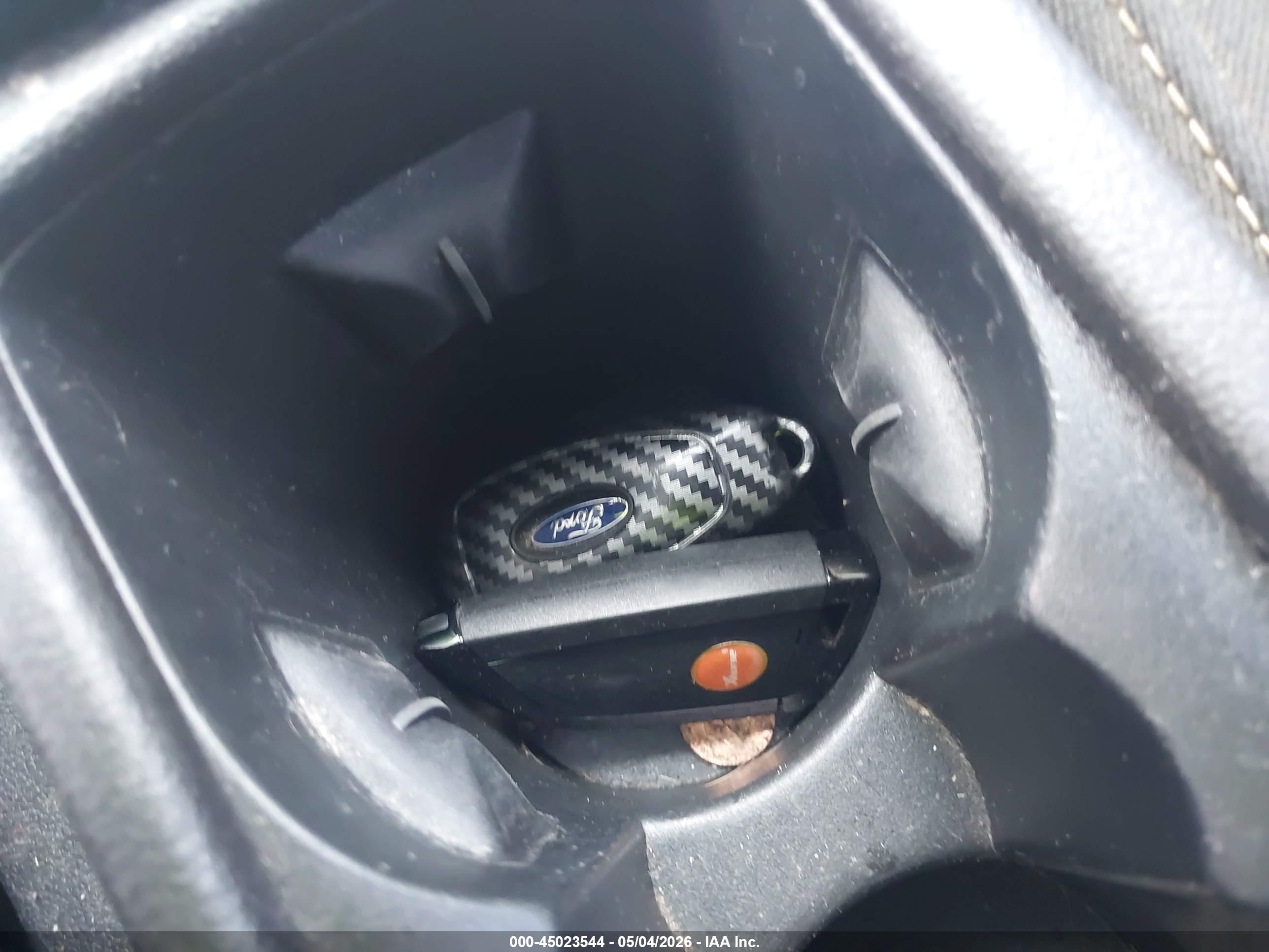 FORD FOCUS image 11