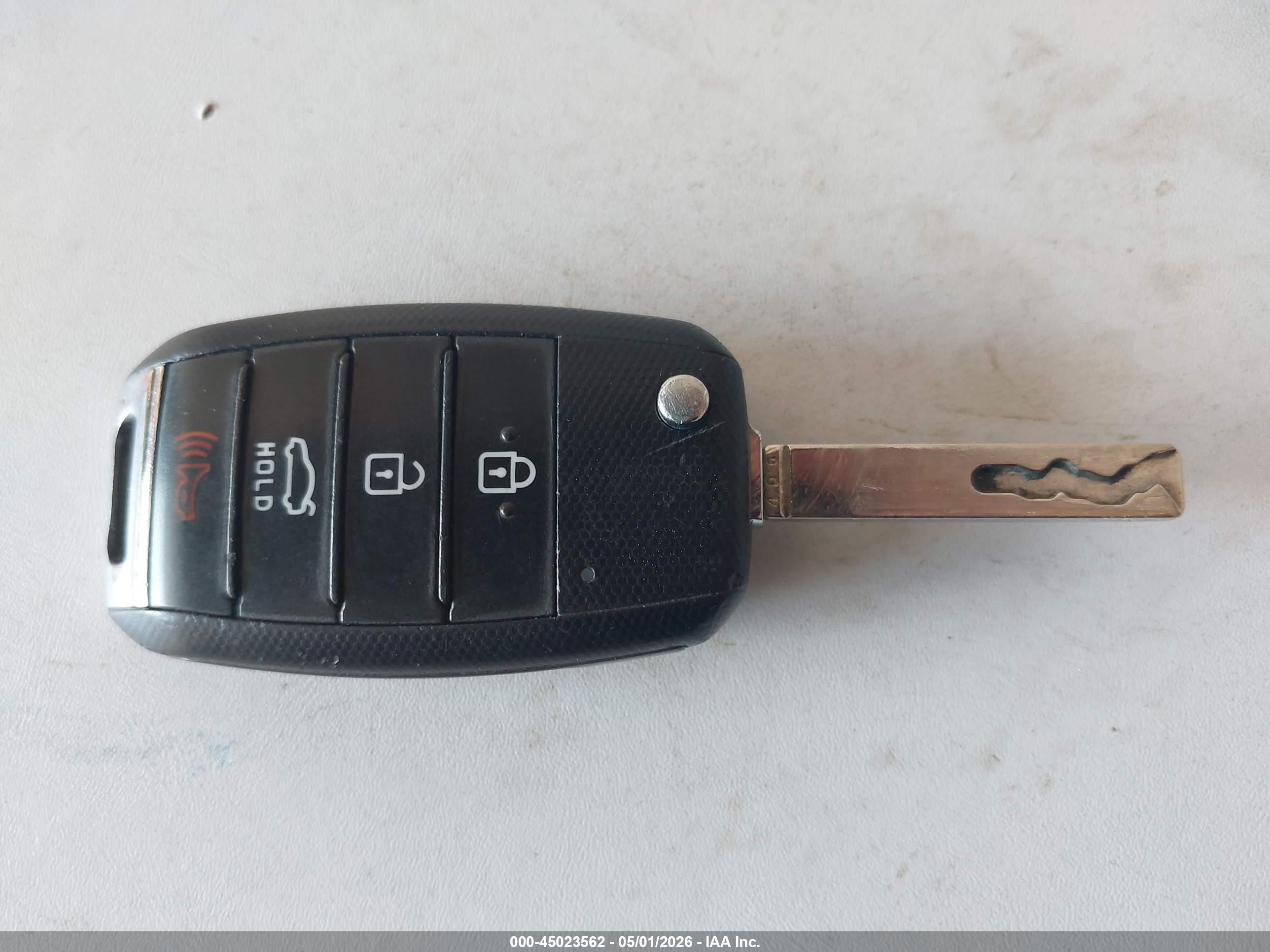 KIA RIO image 11