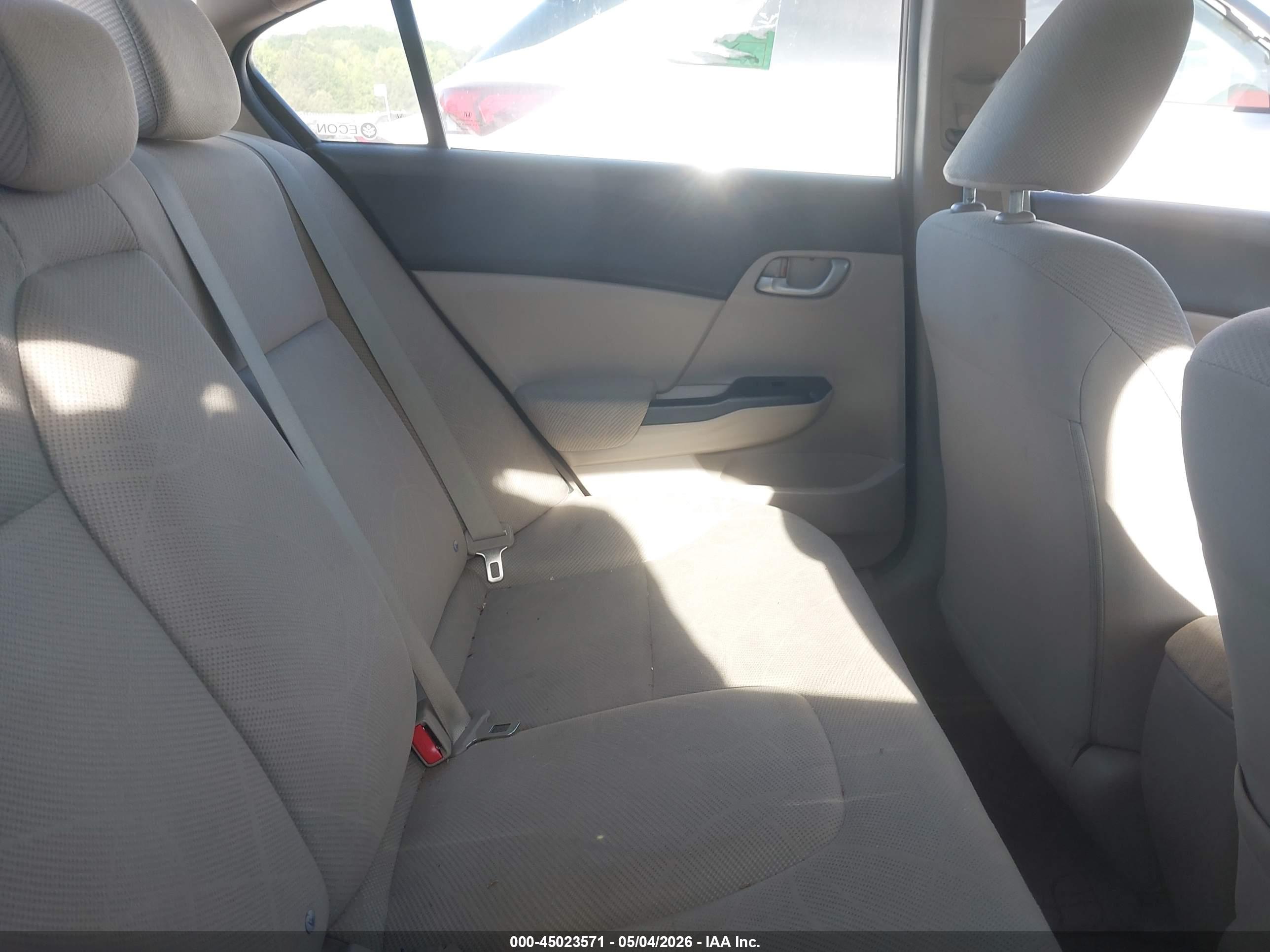 HONDA CIVIC image 8
