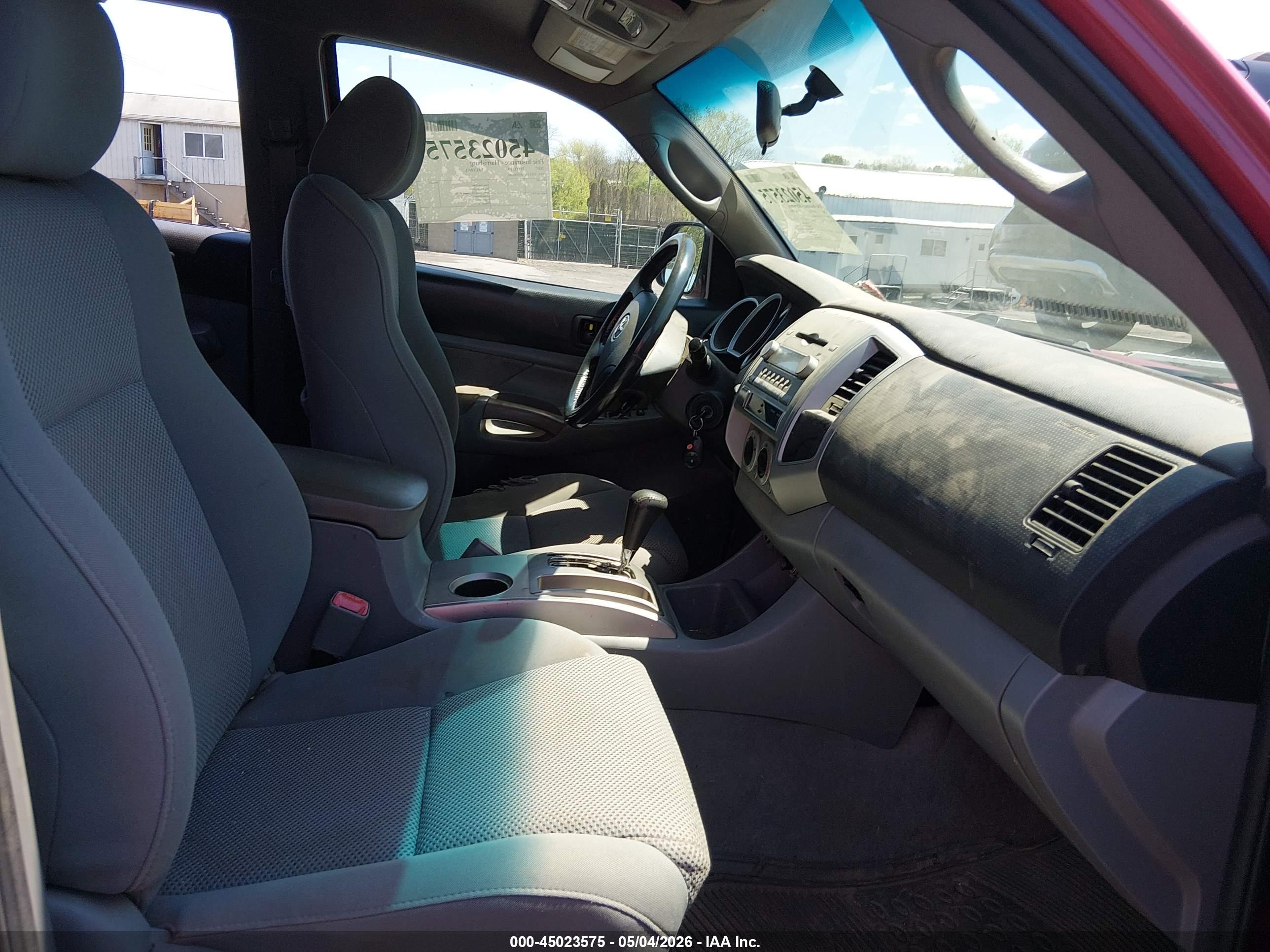 TOYOTA TACOMA image 5