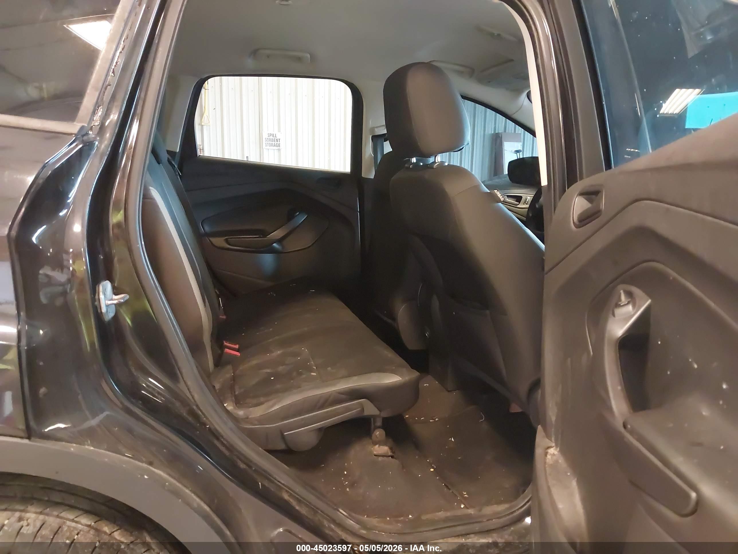 FORD ESCAPE image 8