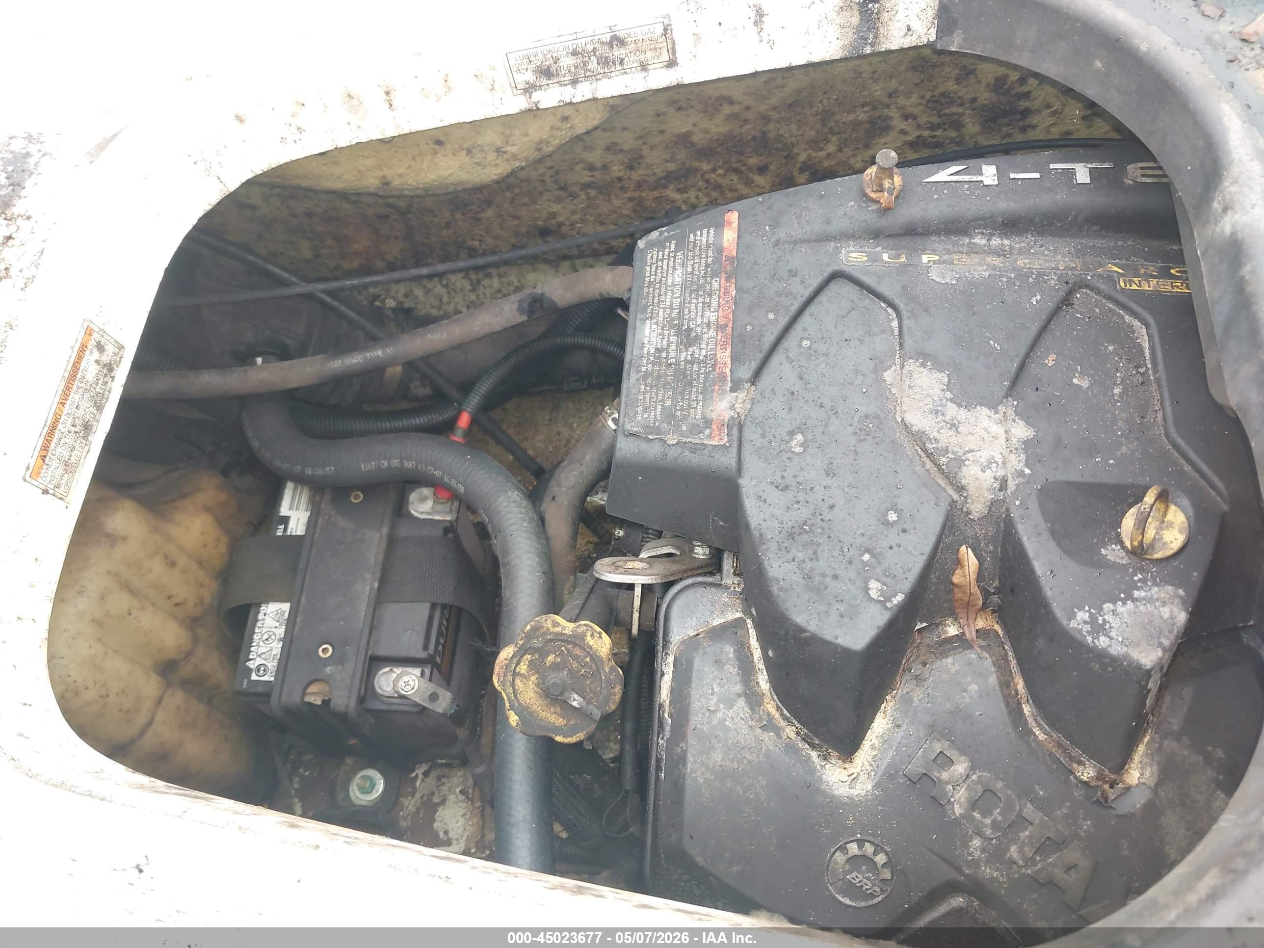BOMBARDIER SEA-DOO image 10