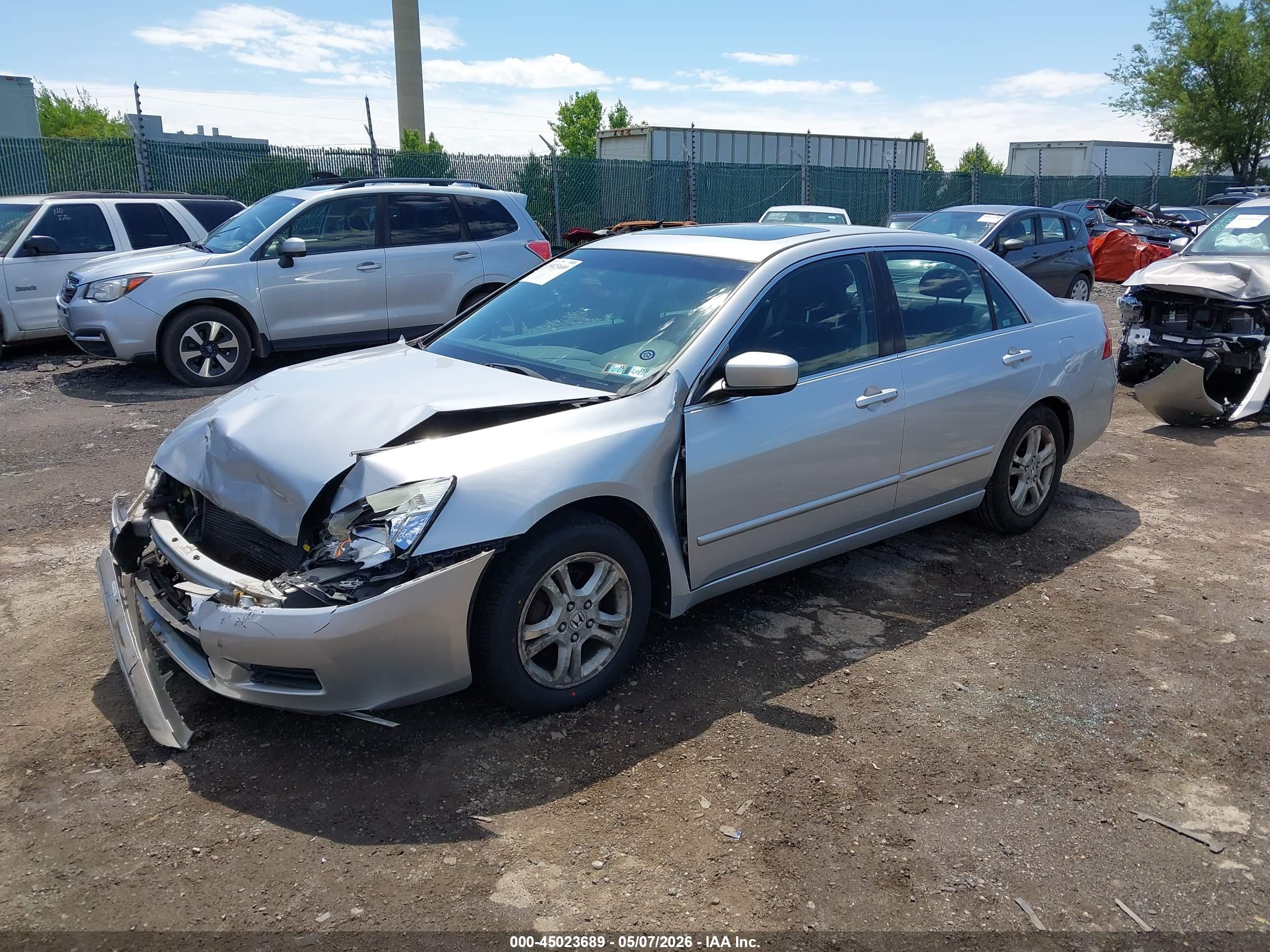 HONDA ACCORD image 2