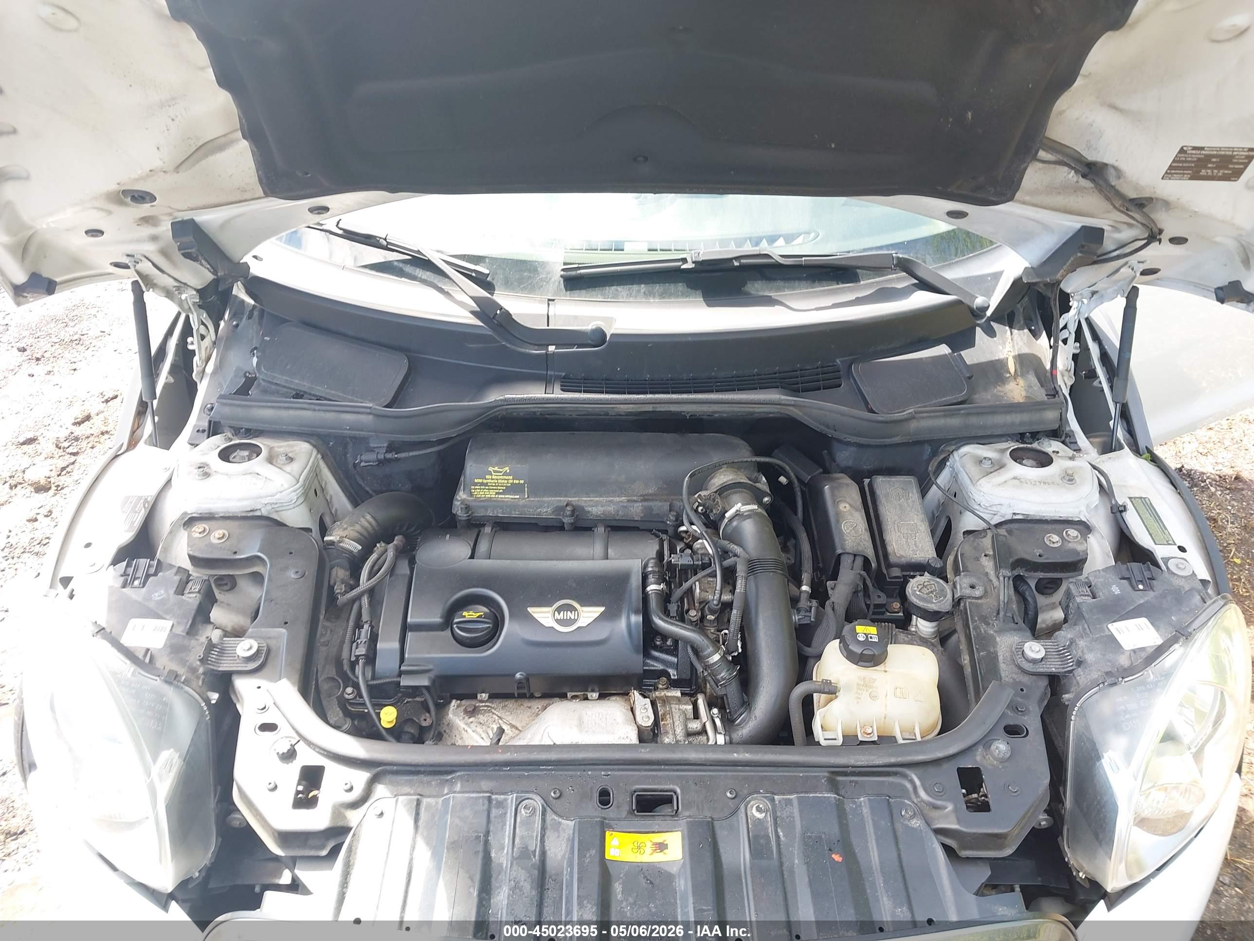MINI COUNTRYMAN image 10