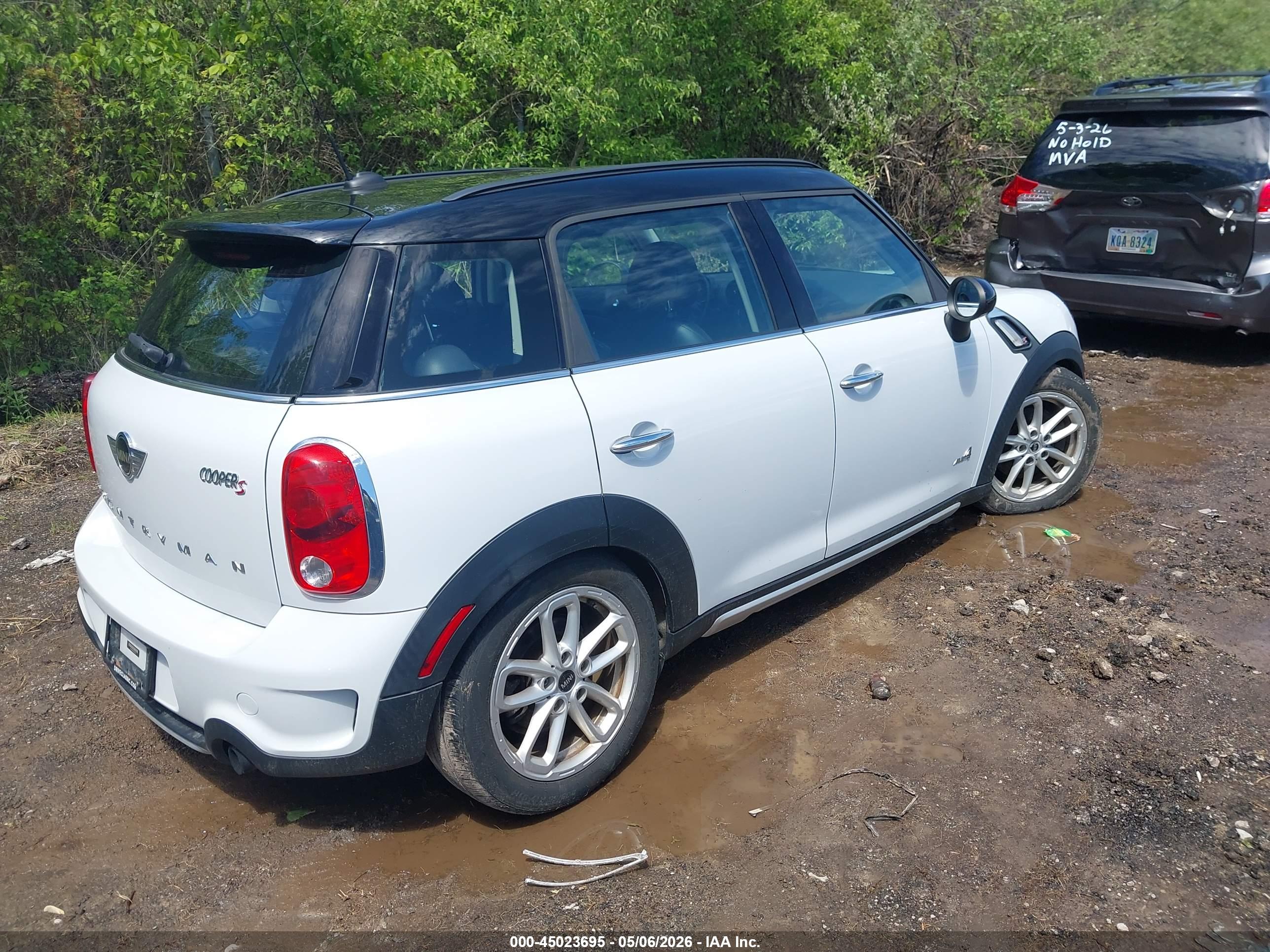 MINI COUNTRYMAN image 4