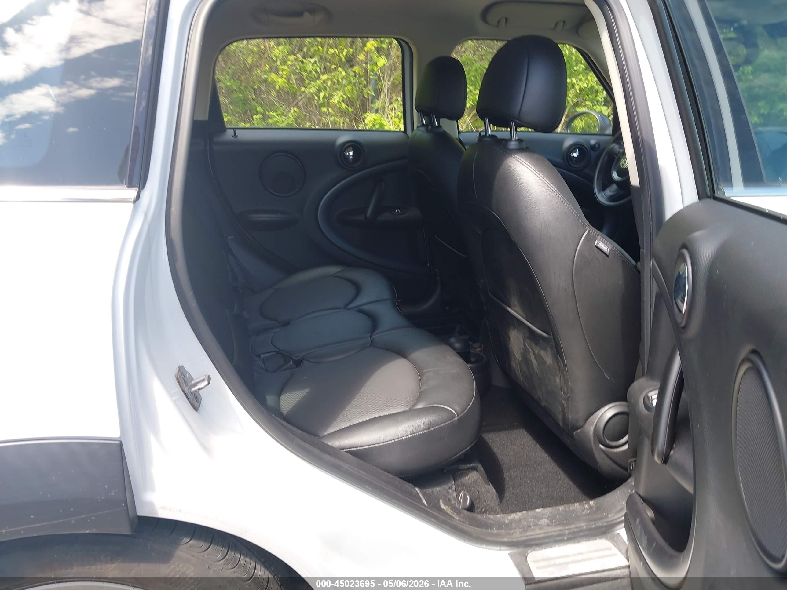 MINI COUNTRYMAN image 8