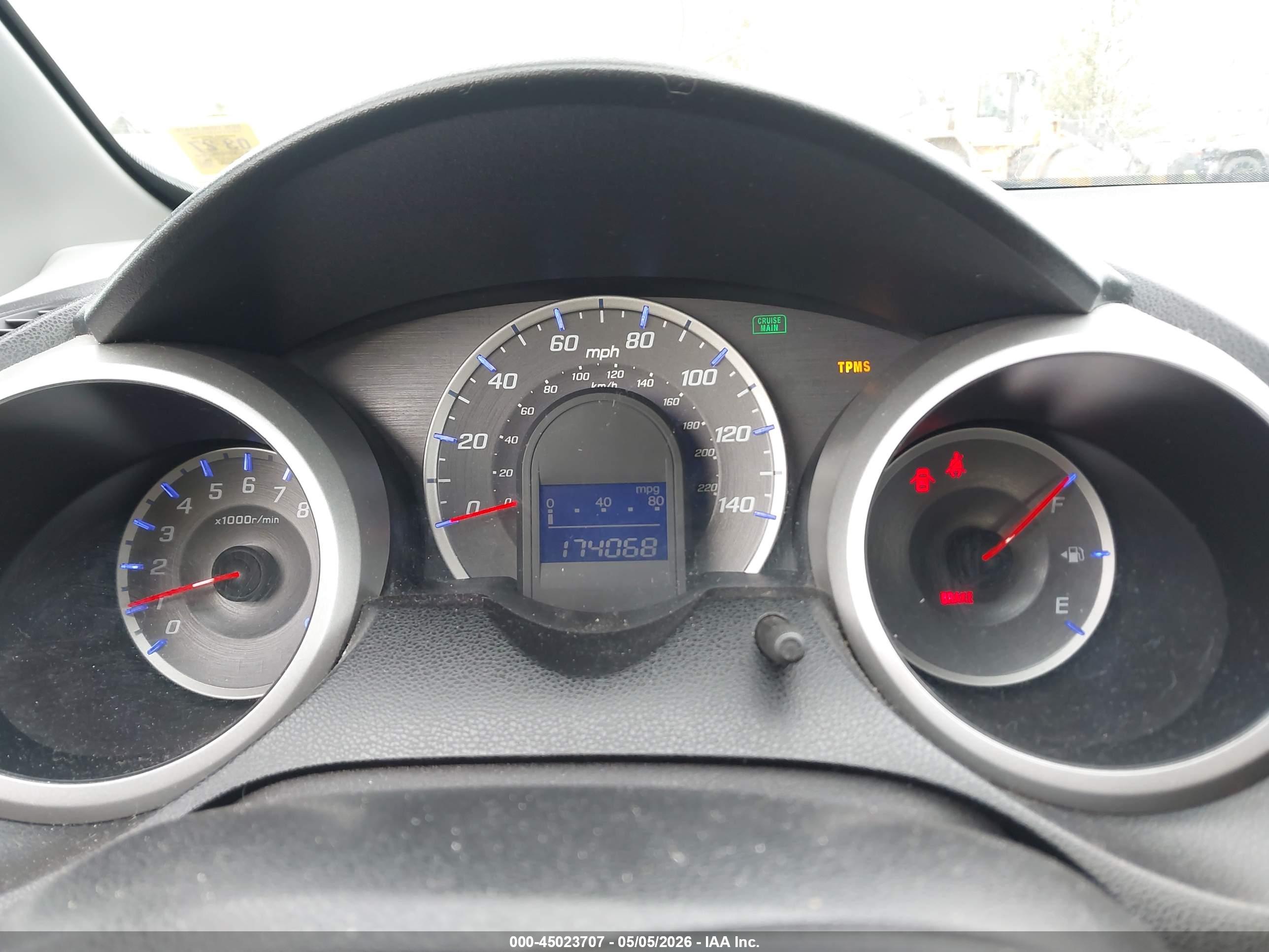HONDA FIT image 7
