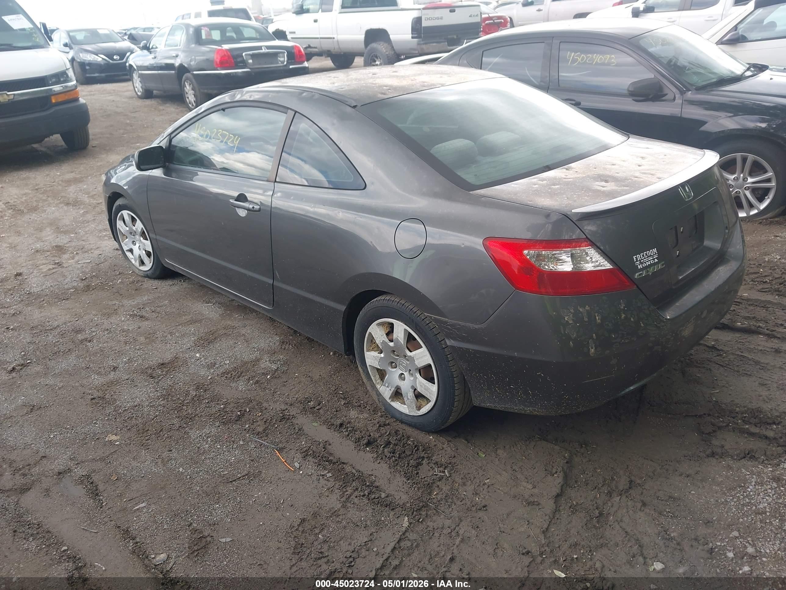 HONDA CIVIC image 3
