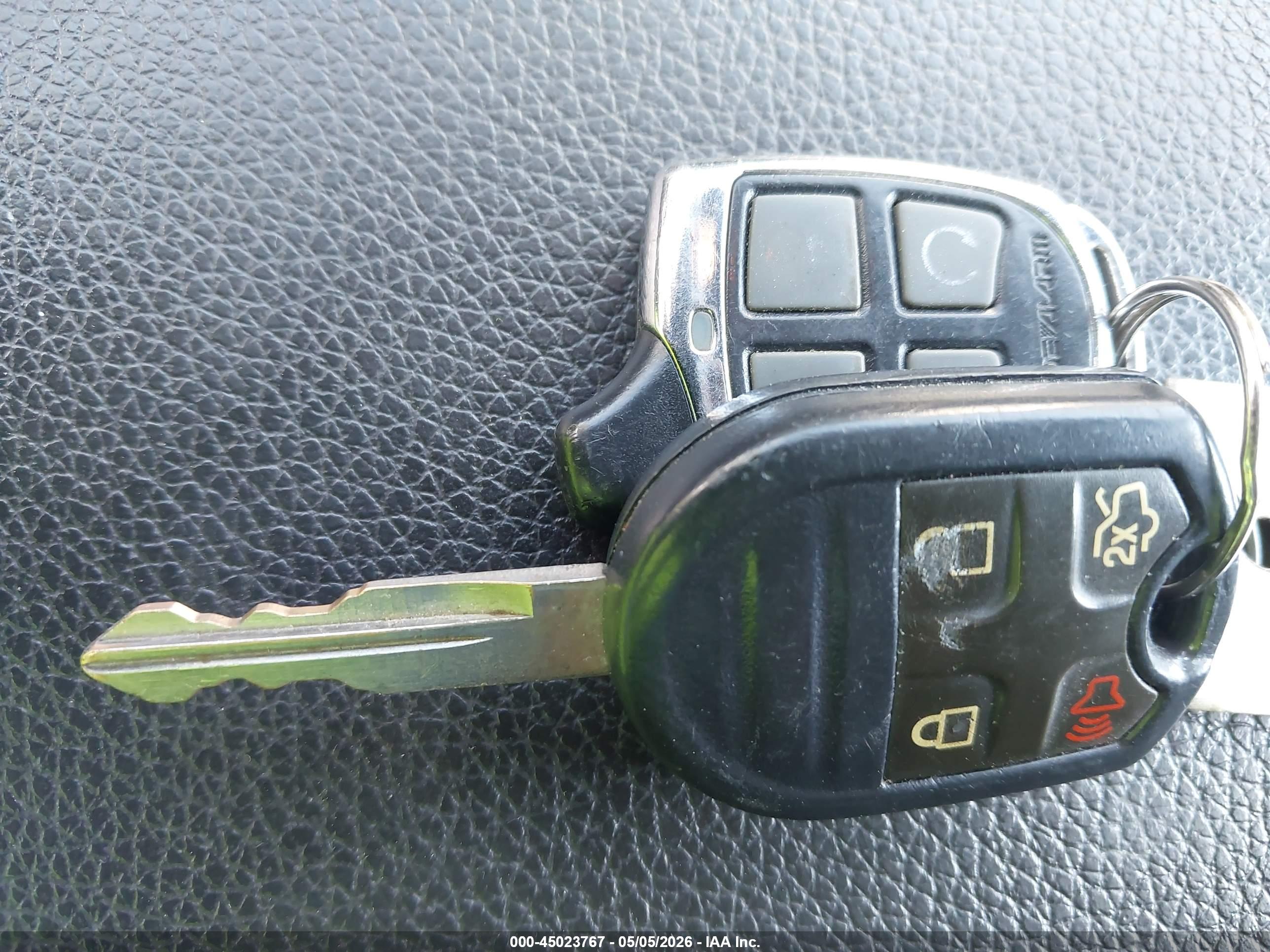FORD EXPEDITION image 11