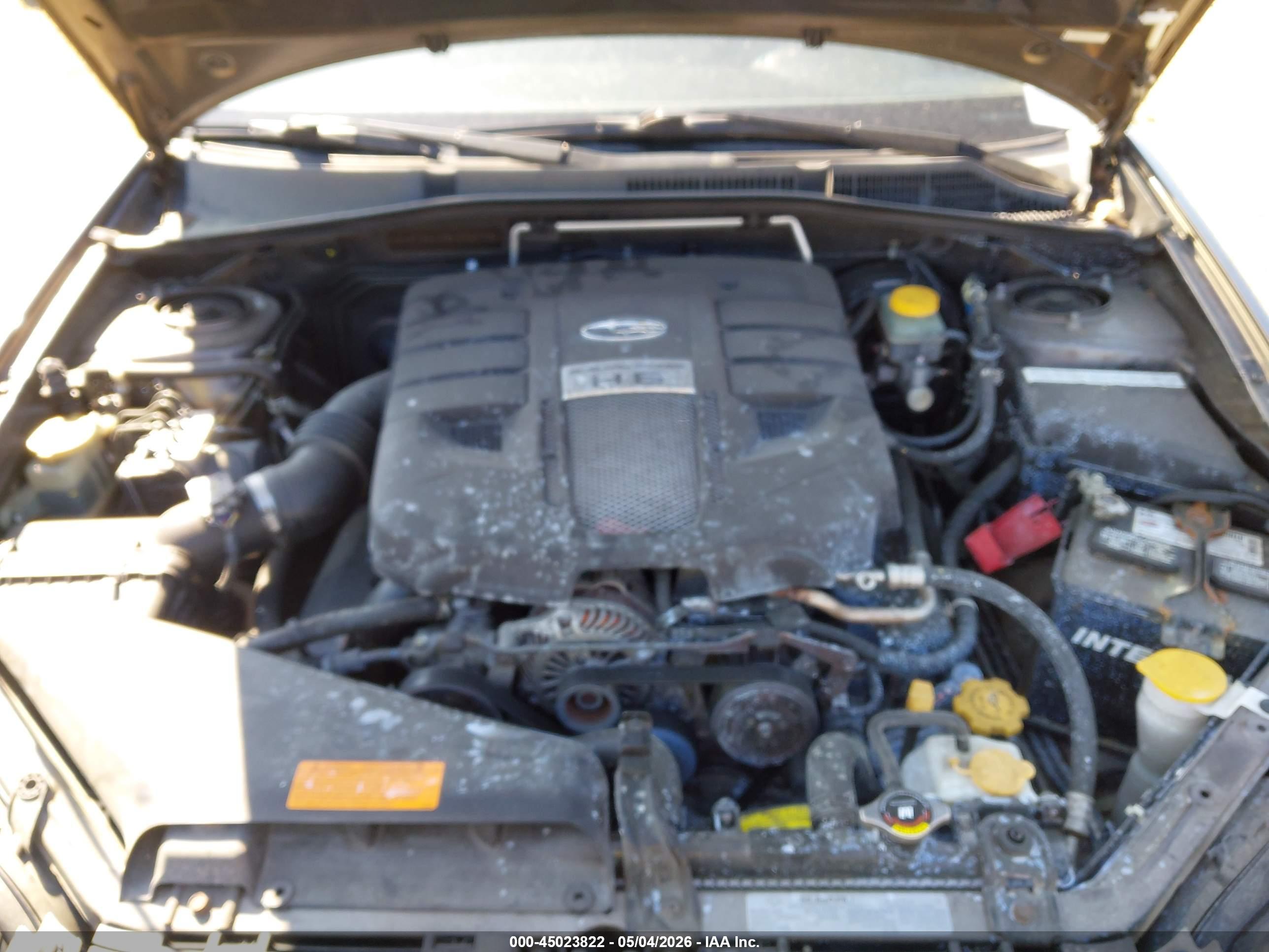 SUBARU OUTBACK image 10