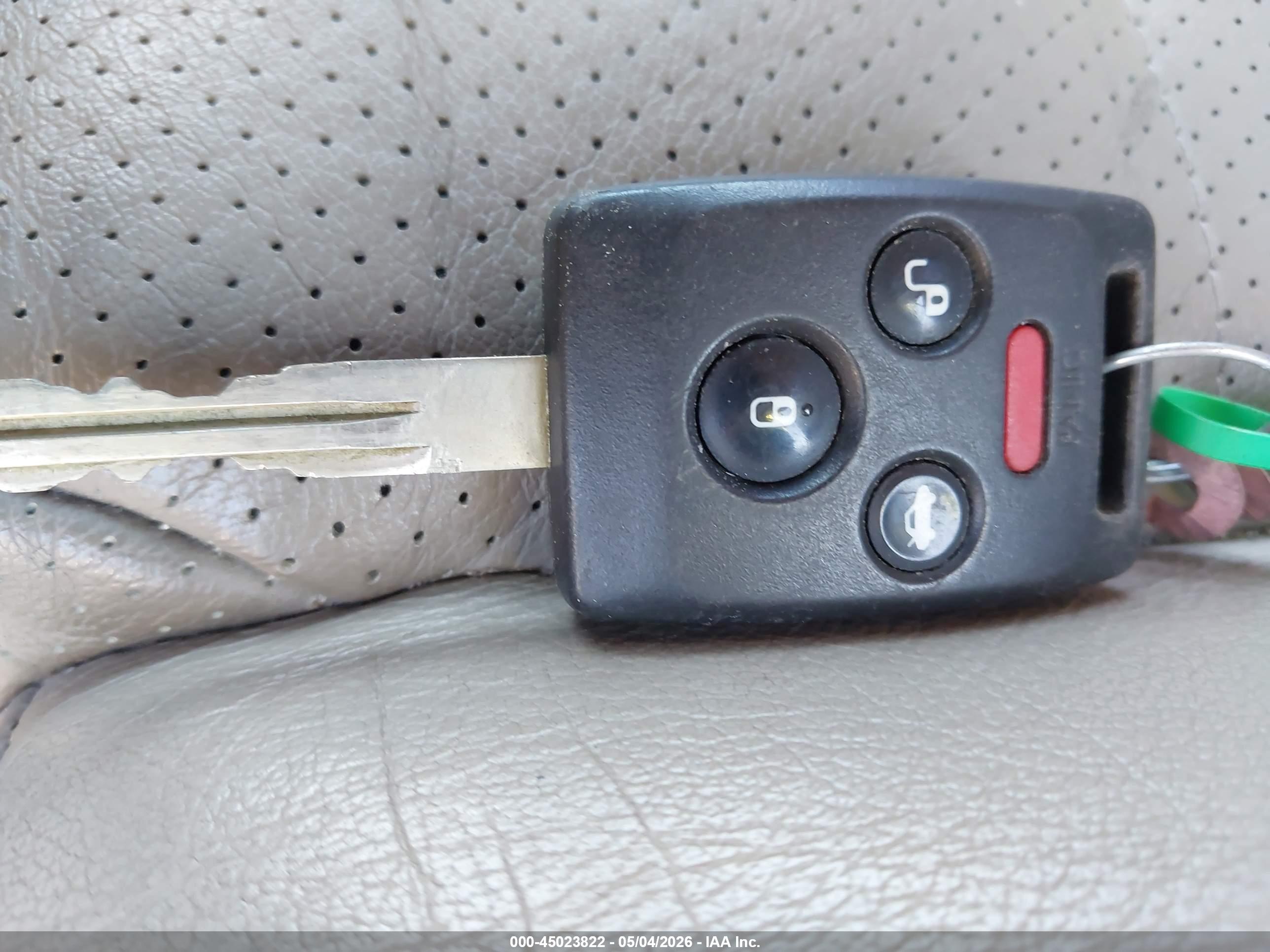 SUBARU OUTBACK image 11