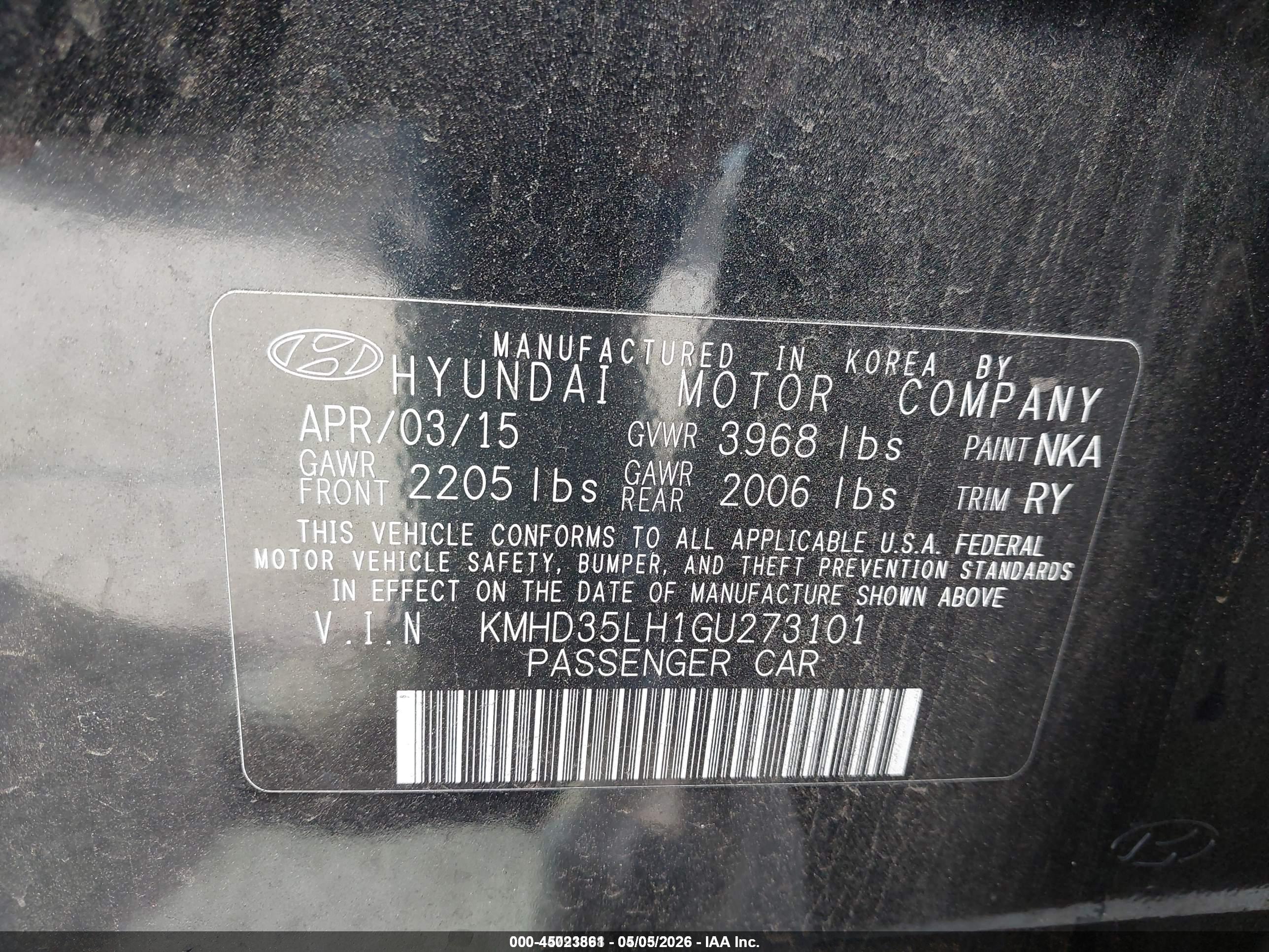 HYUNDAI ELANTRA image 9
