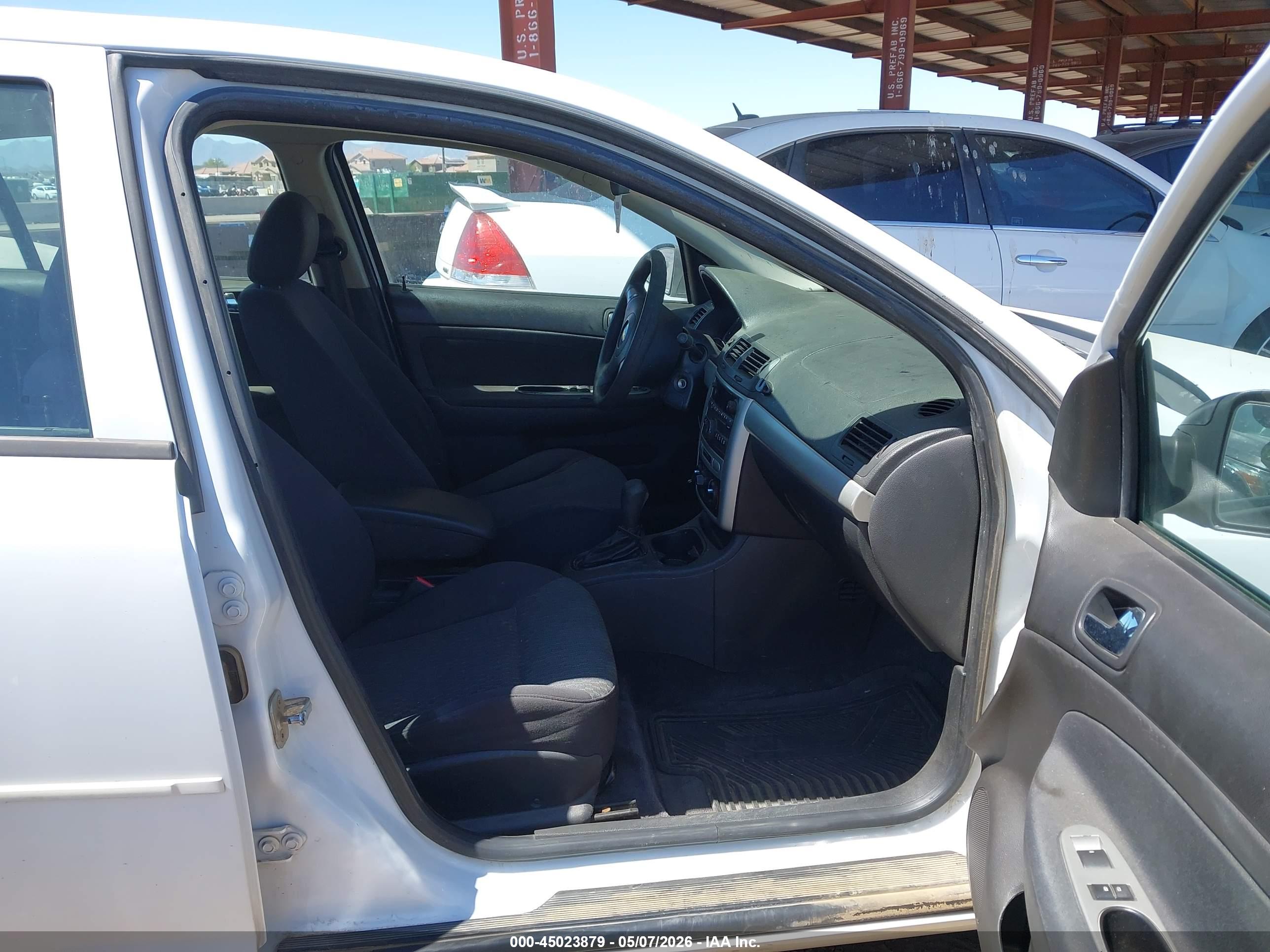 CHEVROLET COBALT image 5