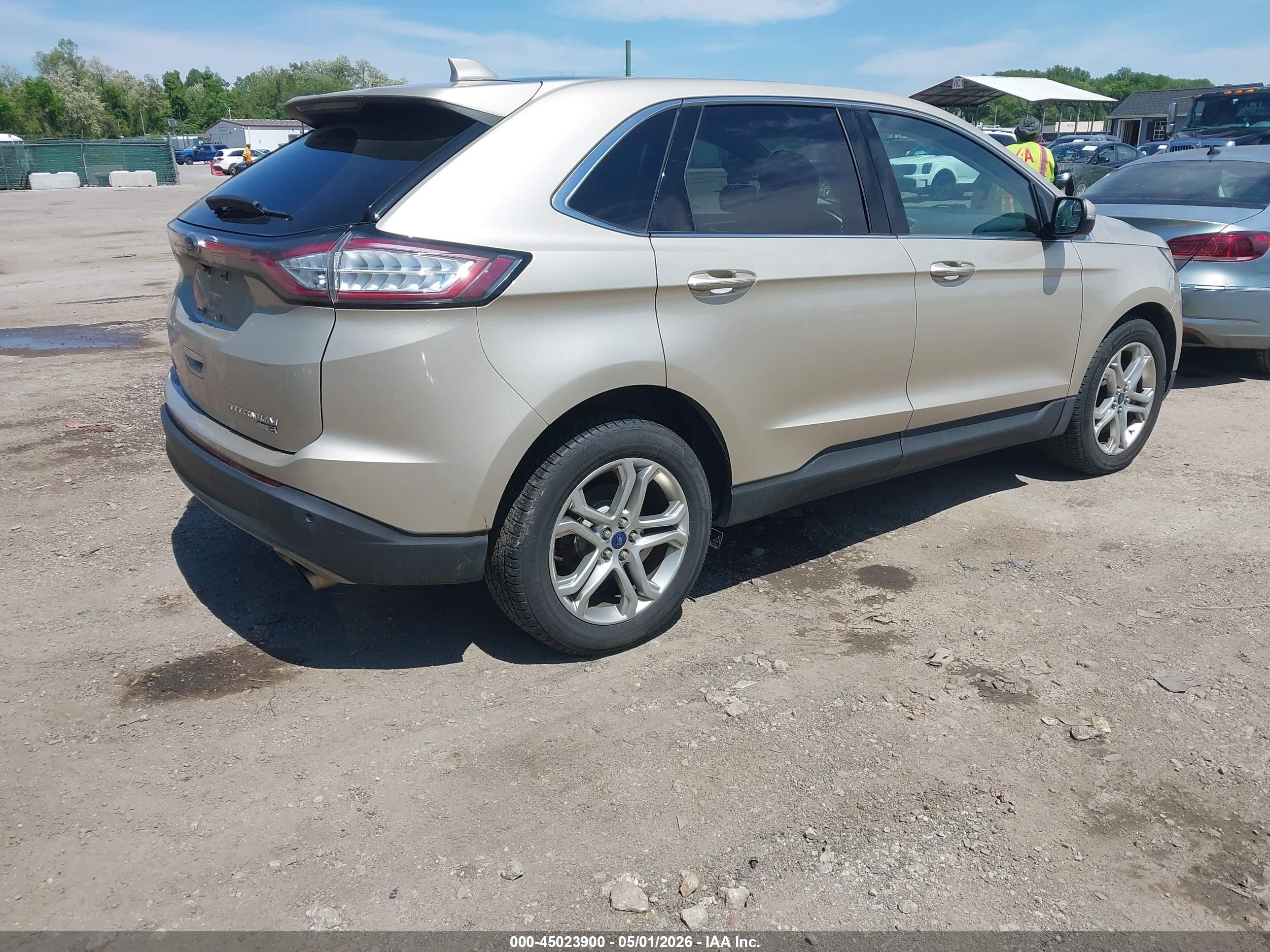 FORD EDGE image 4