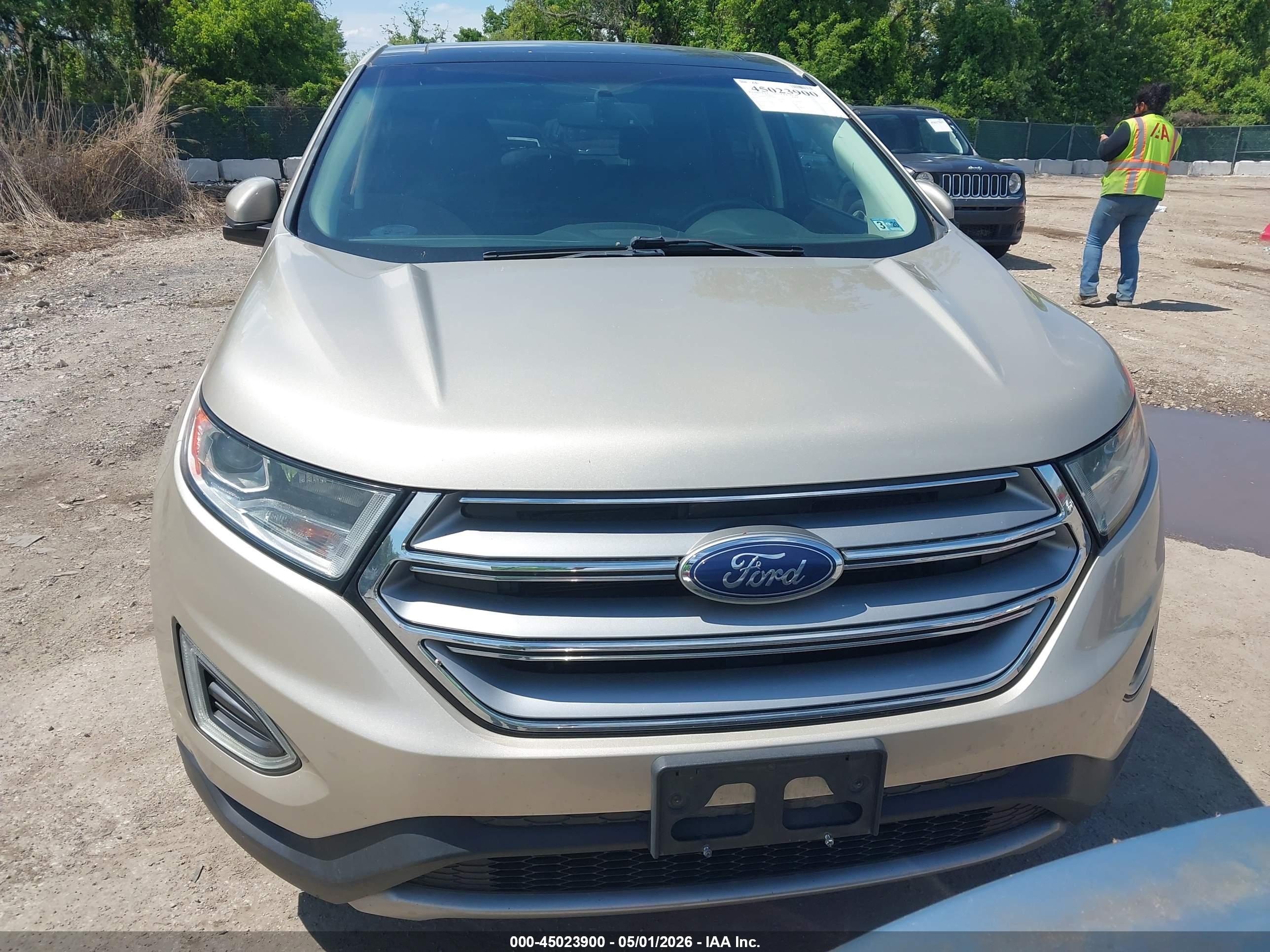 FORD EDGE image 6