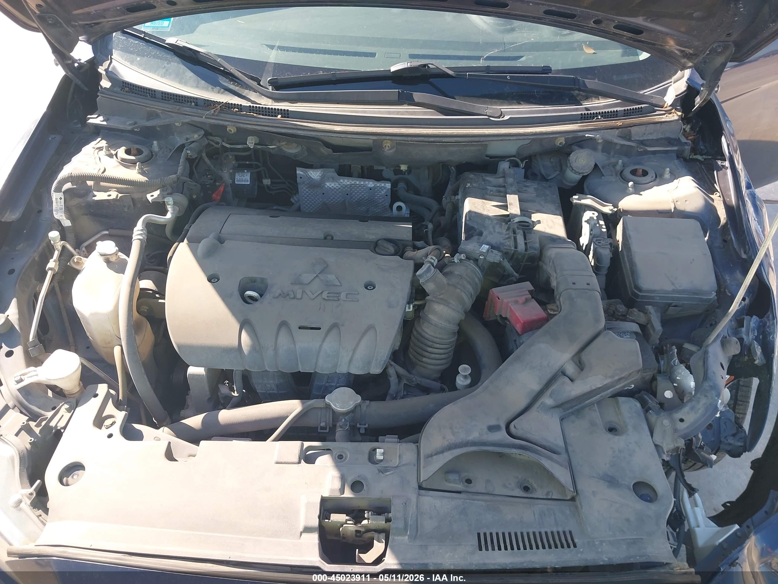 MITSUBISHI LANCER image 10