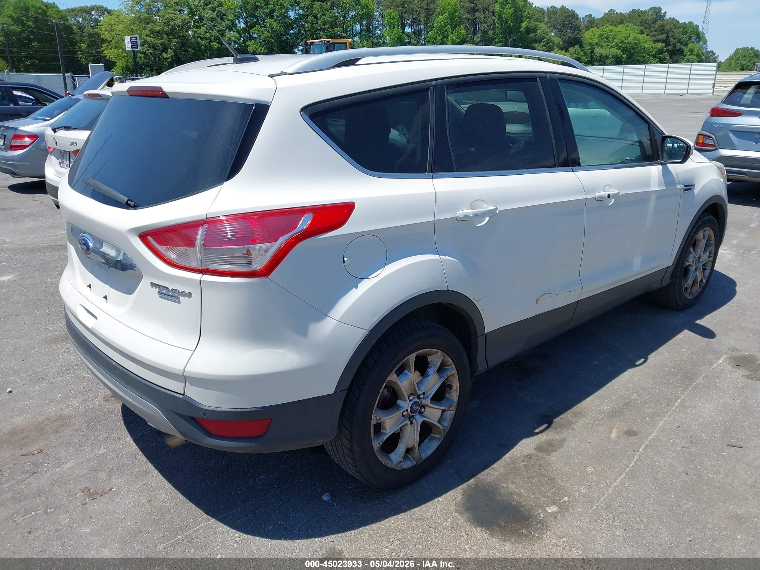 FORD ESCAPE image 4