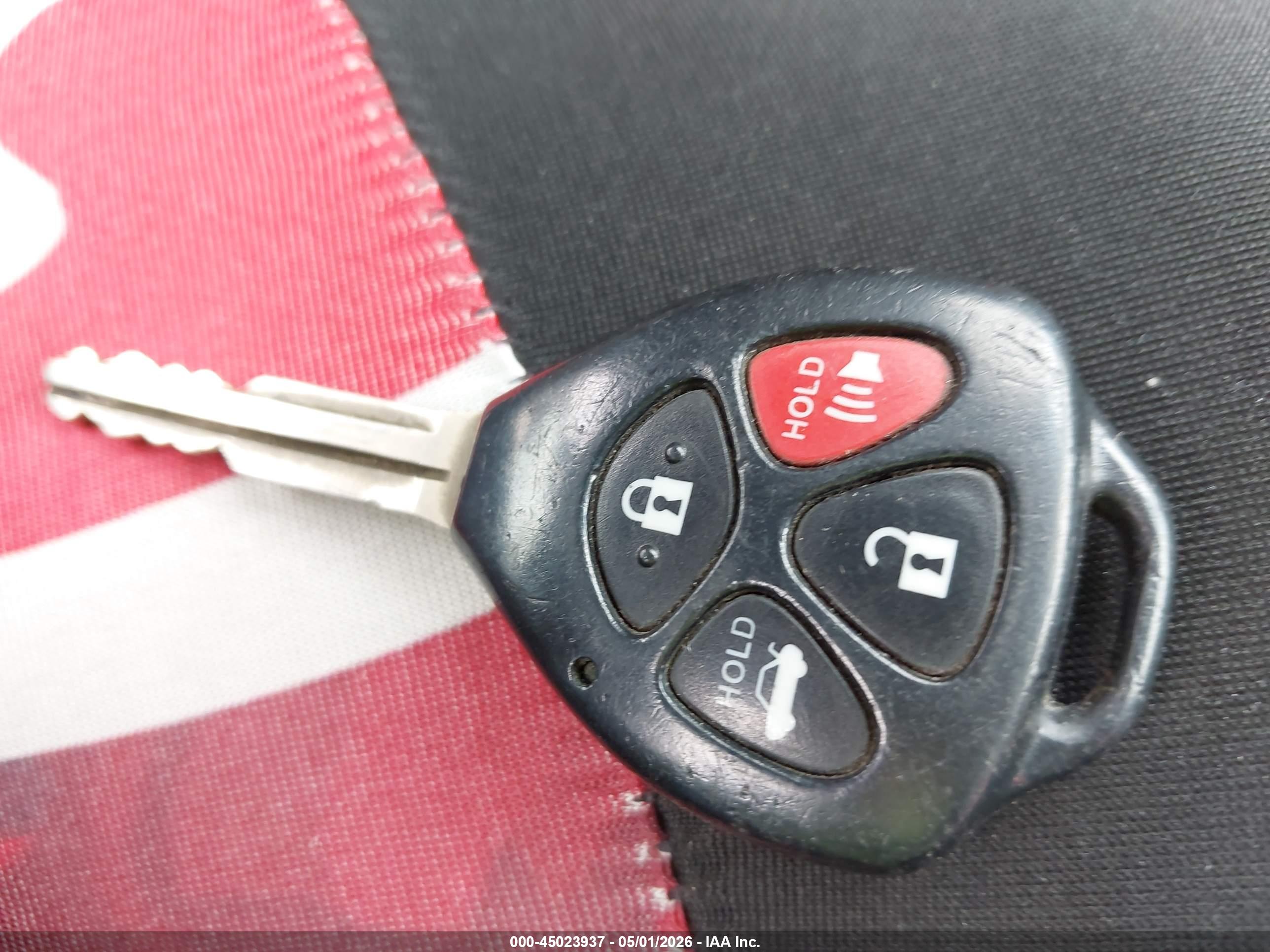 TOYOTA COROLLA image 11
