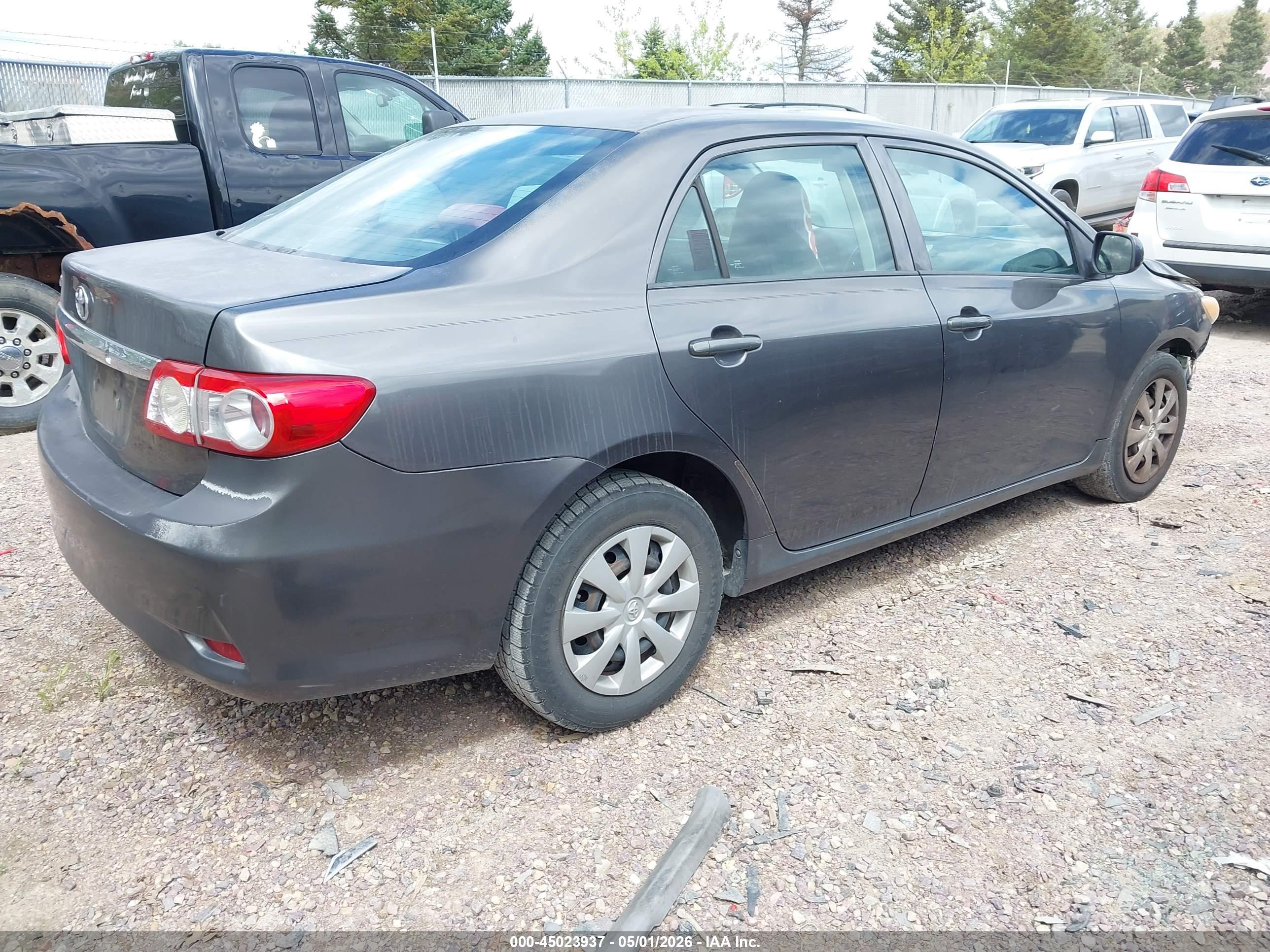 TOYOTA COROLLA image 4