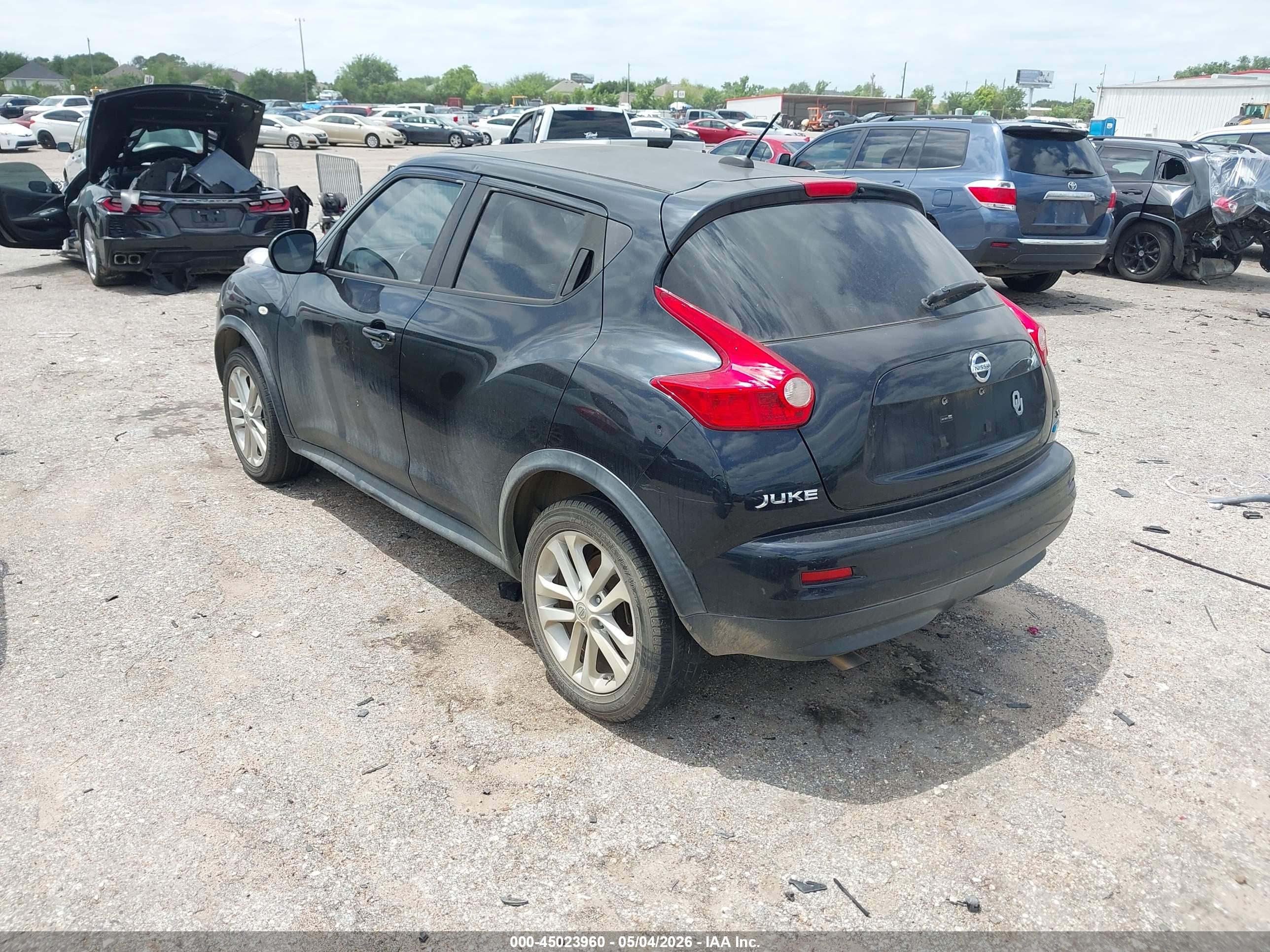 NISSAN JUKE image 3