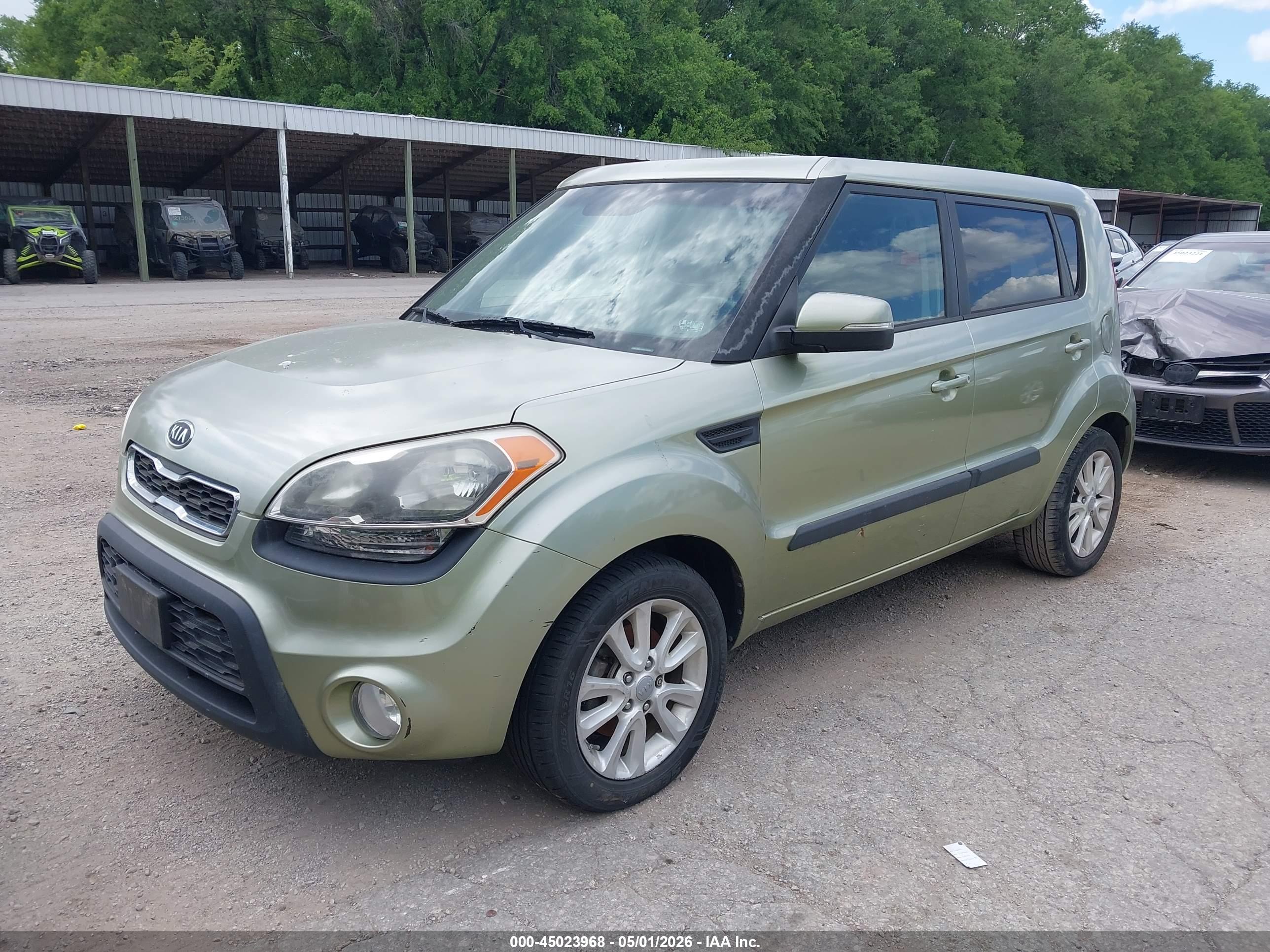 KIA SOUL image 2