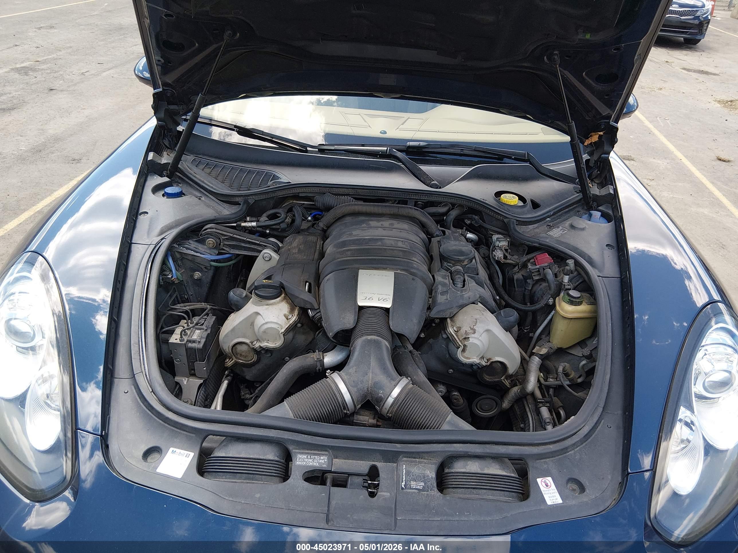 PORSCHE PANAMERA image 10
