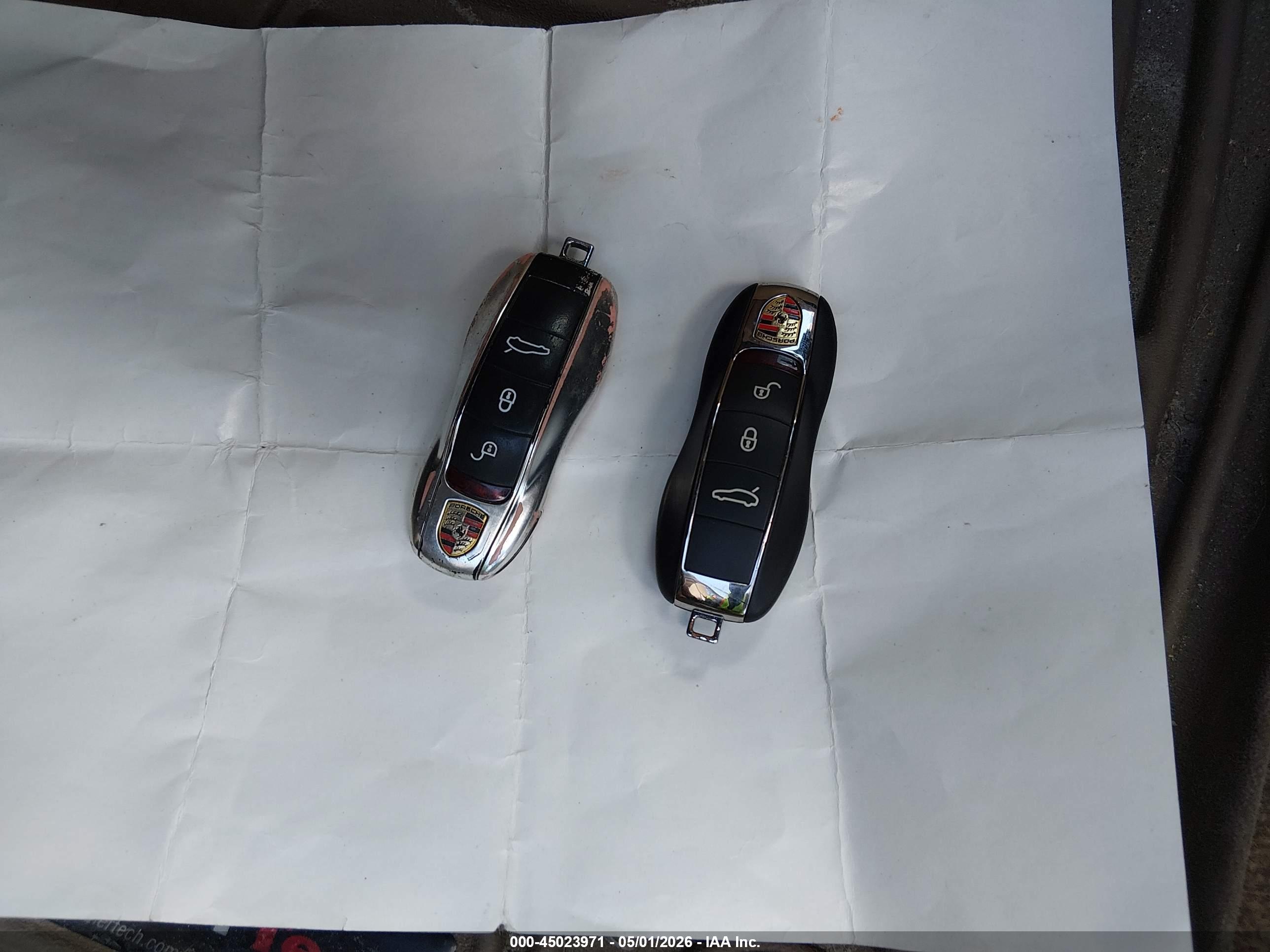 PORSCHE PANAMERA image 11