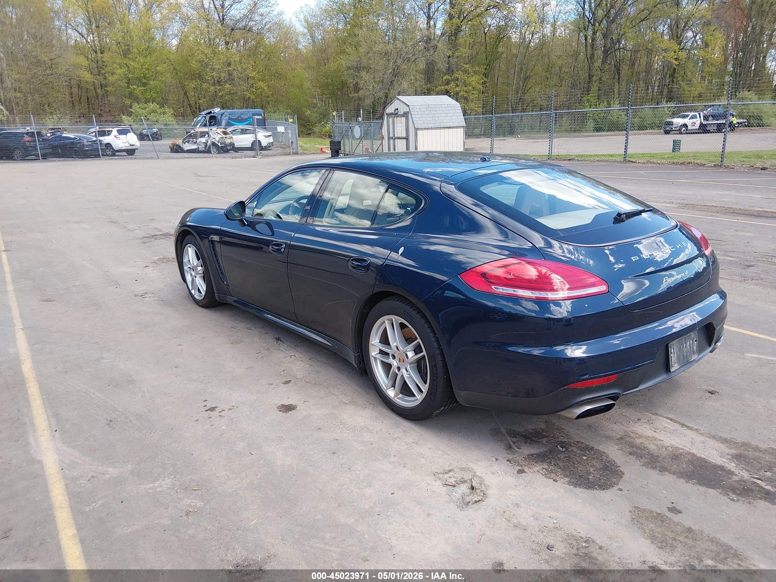 PORSCHE PANAMERA image 3