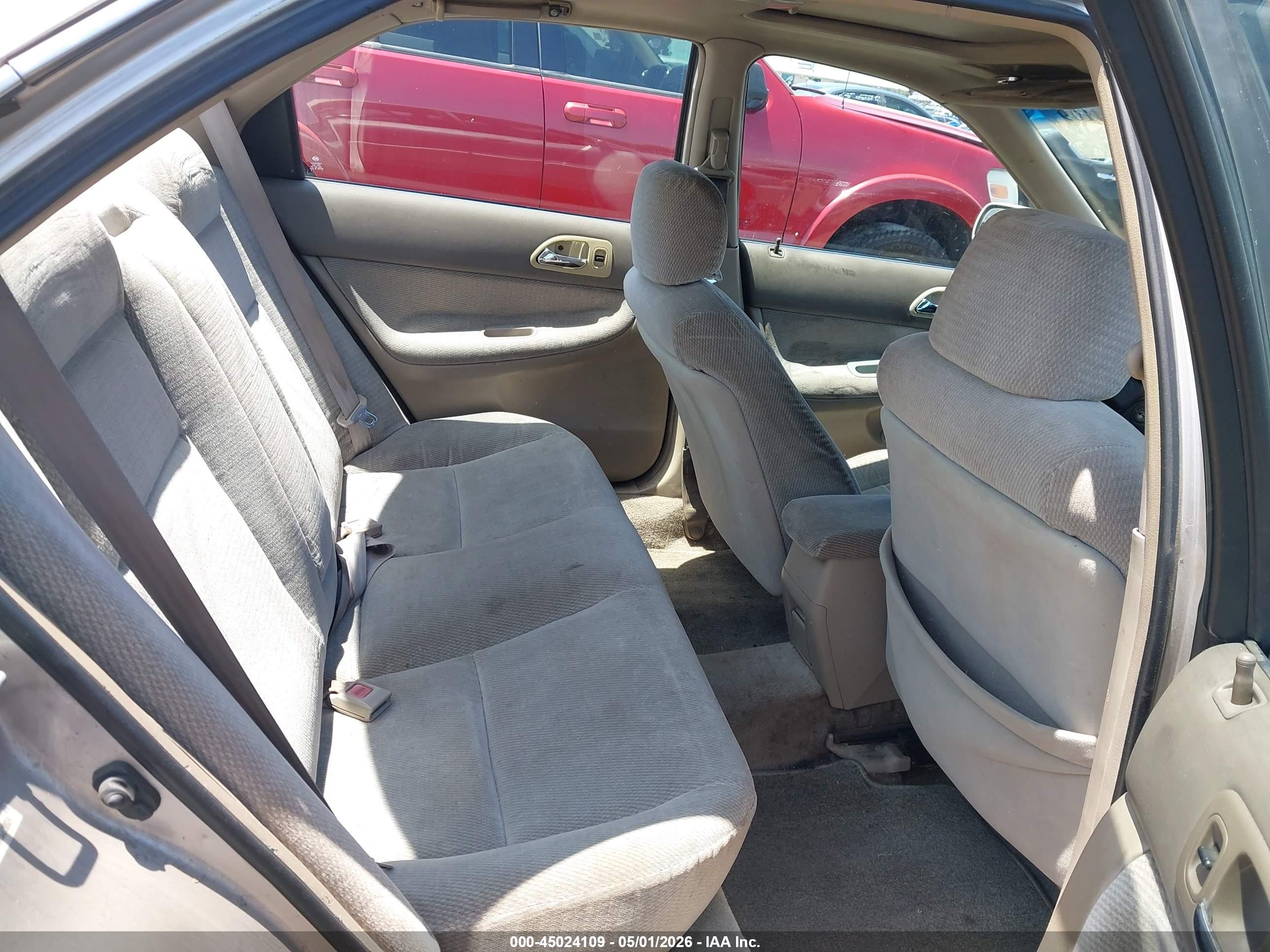 HONDA ACCORD image 8